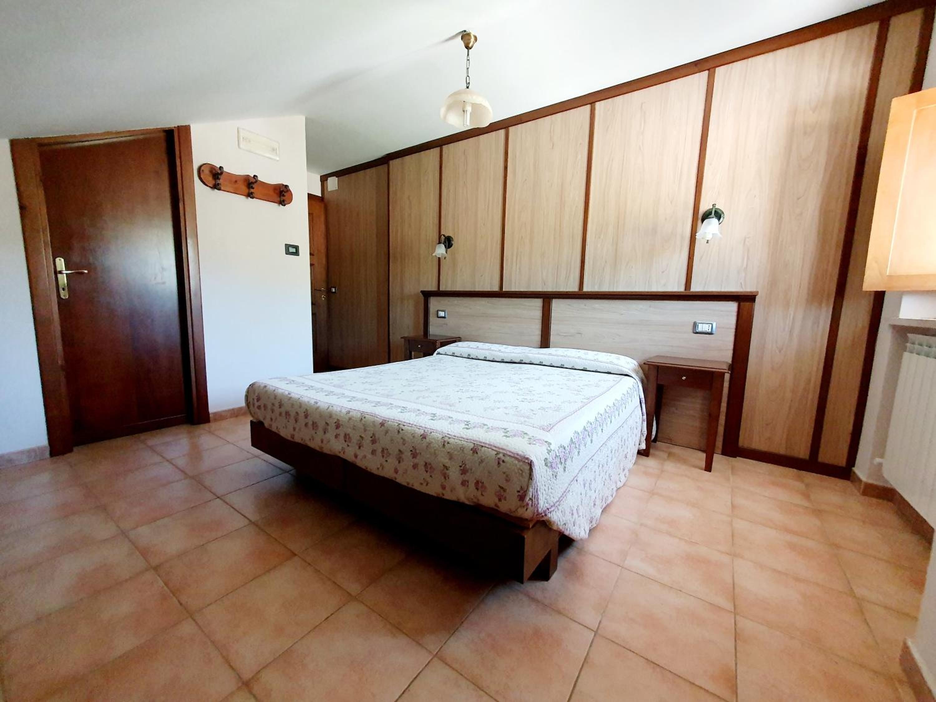 Economy Double Room photo 1