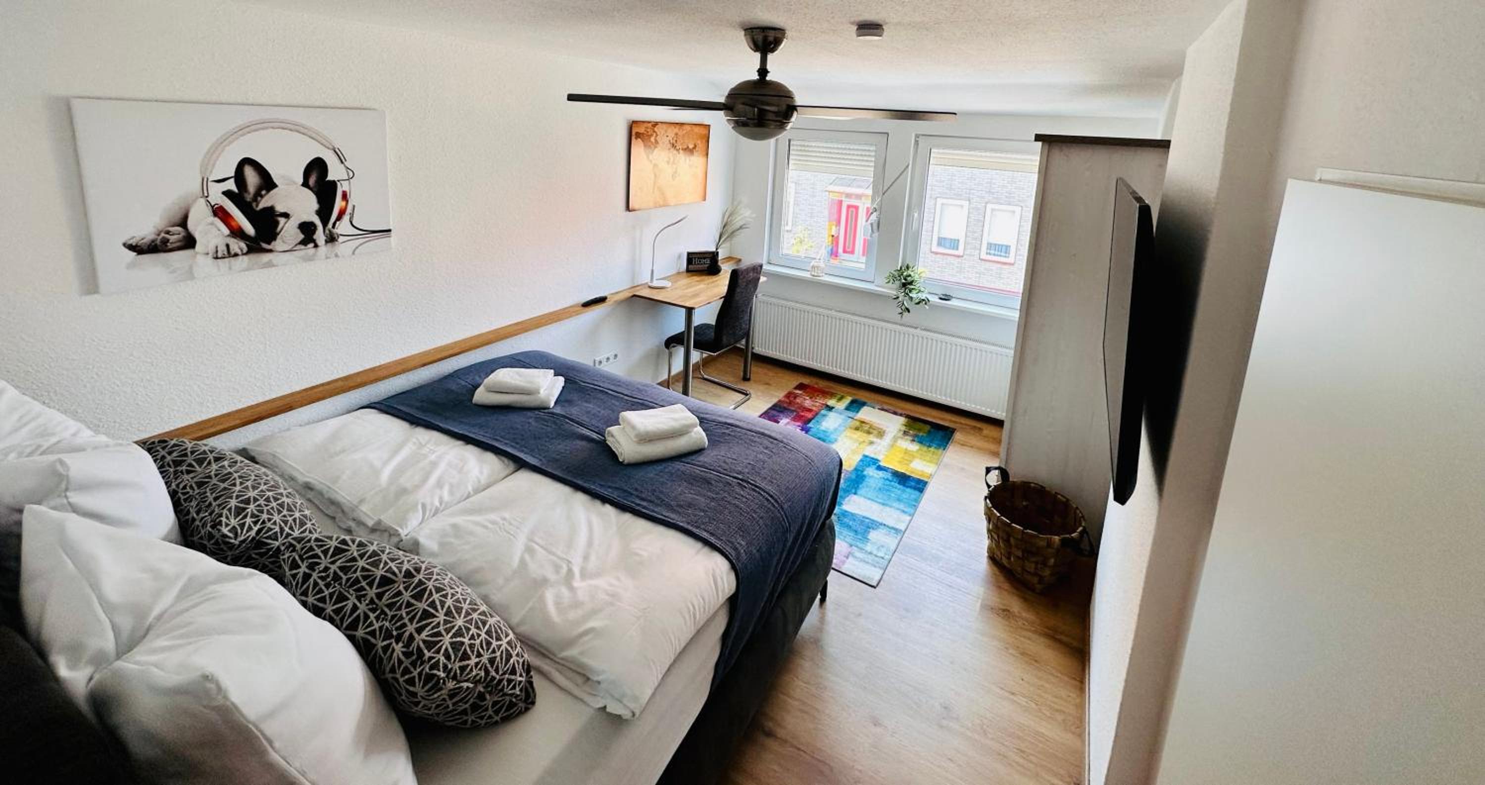 Three-Bedroom Apartment photo 1