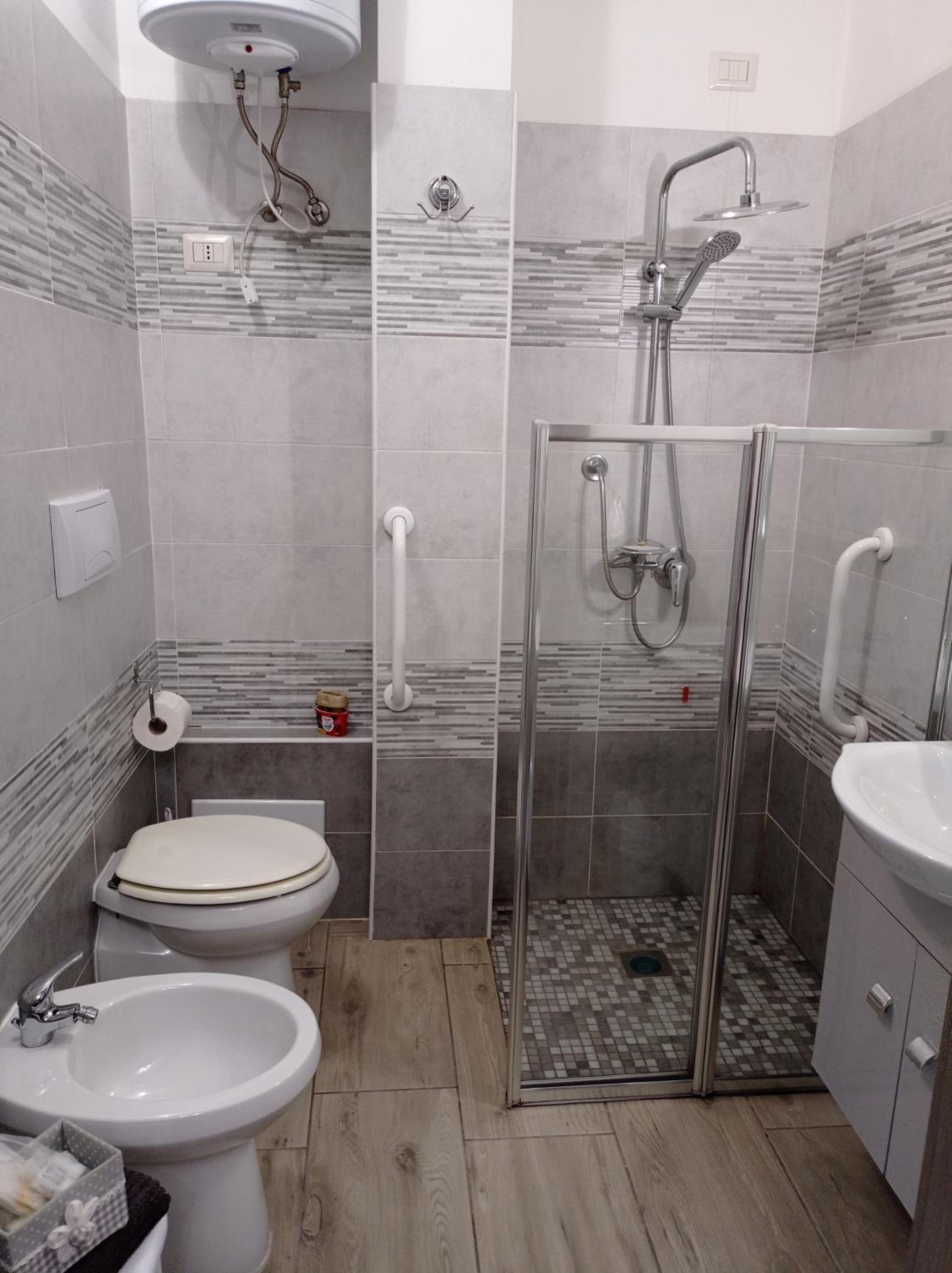 King Room - Disability Access photo 3