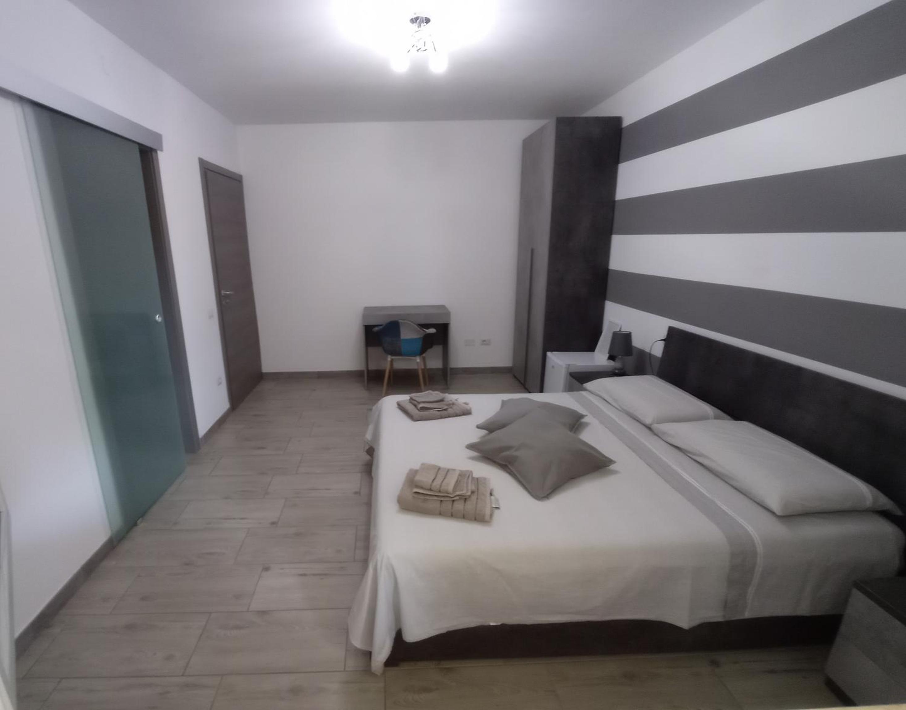 King Room - Disability Access photo 1