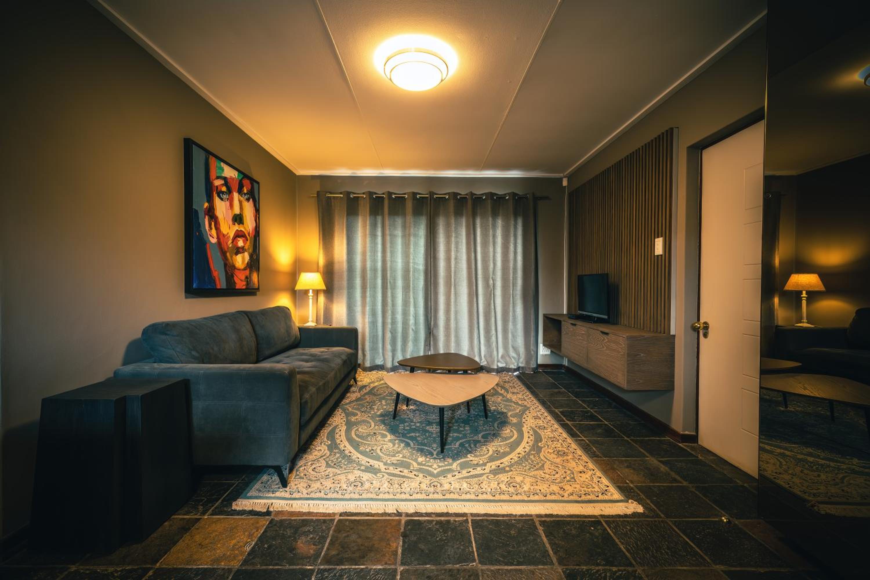 Double Room with Mountain View - Photo 6