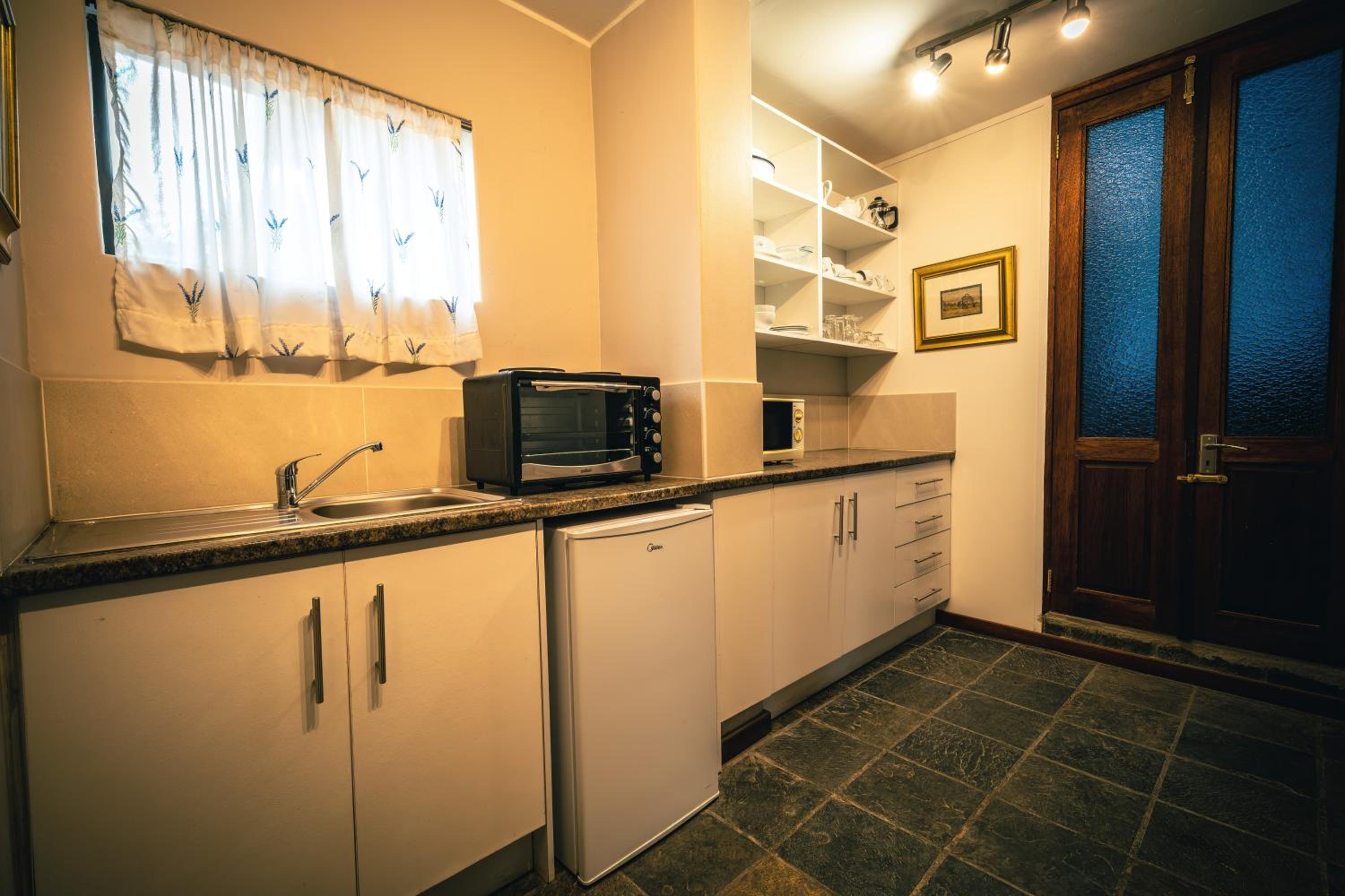 Family Room - Photo 12