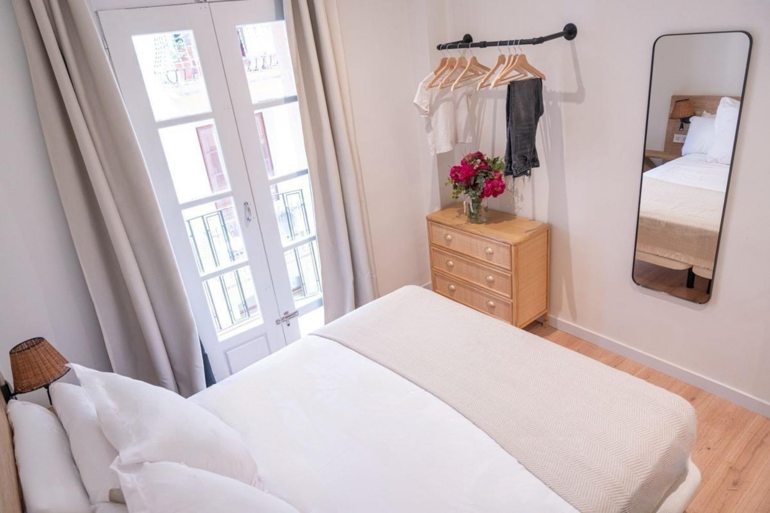 Apartamento con Balcón