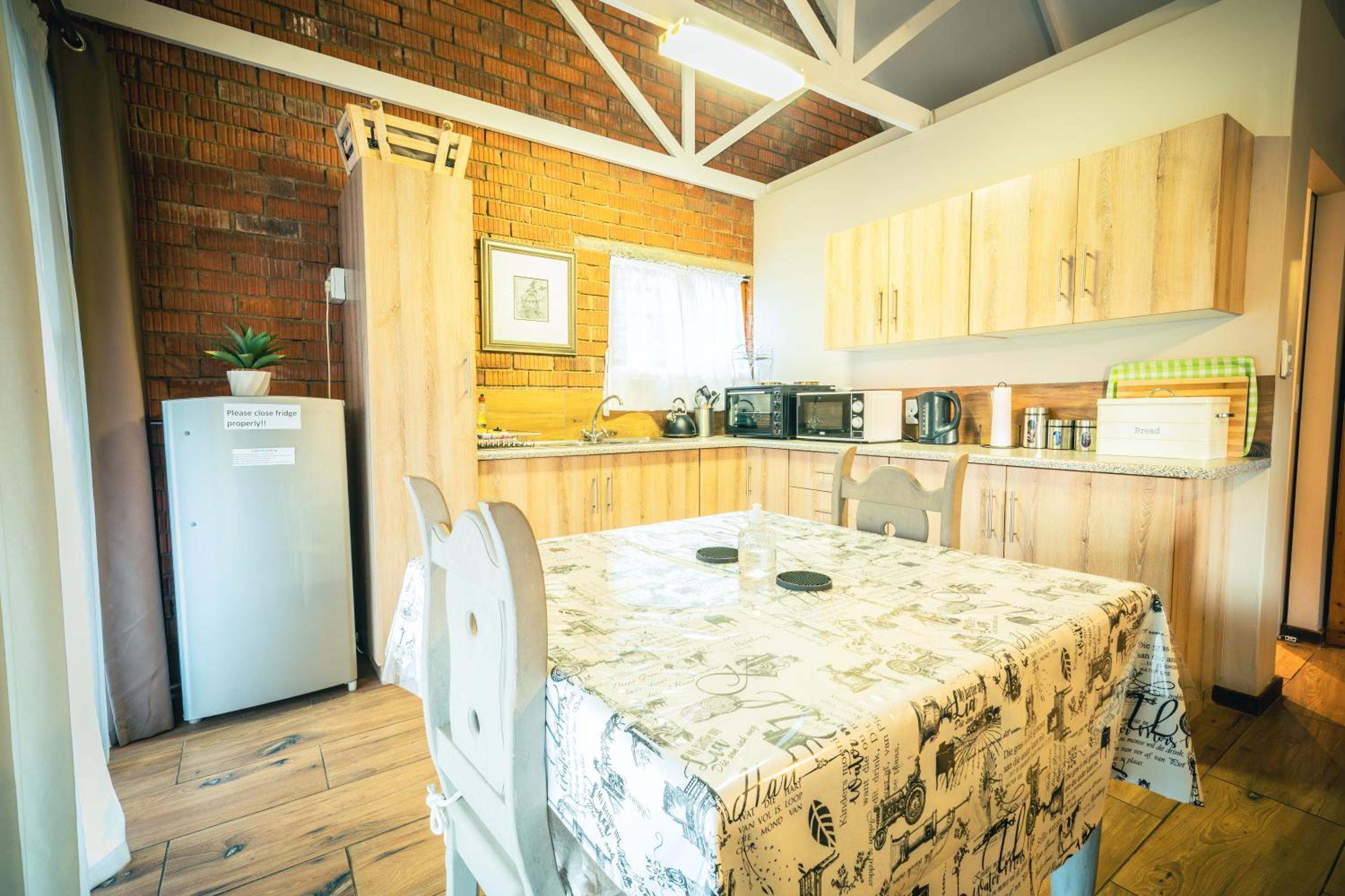 Double Room with Terrace - Photo 2