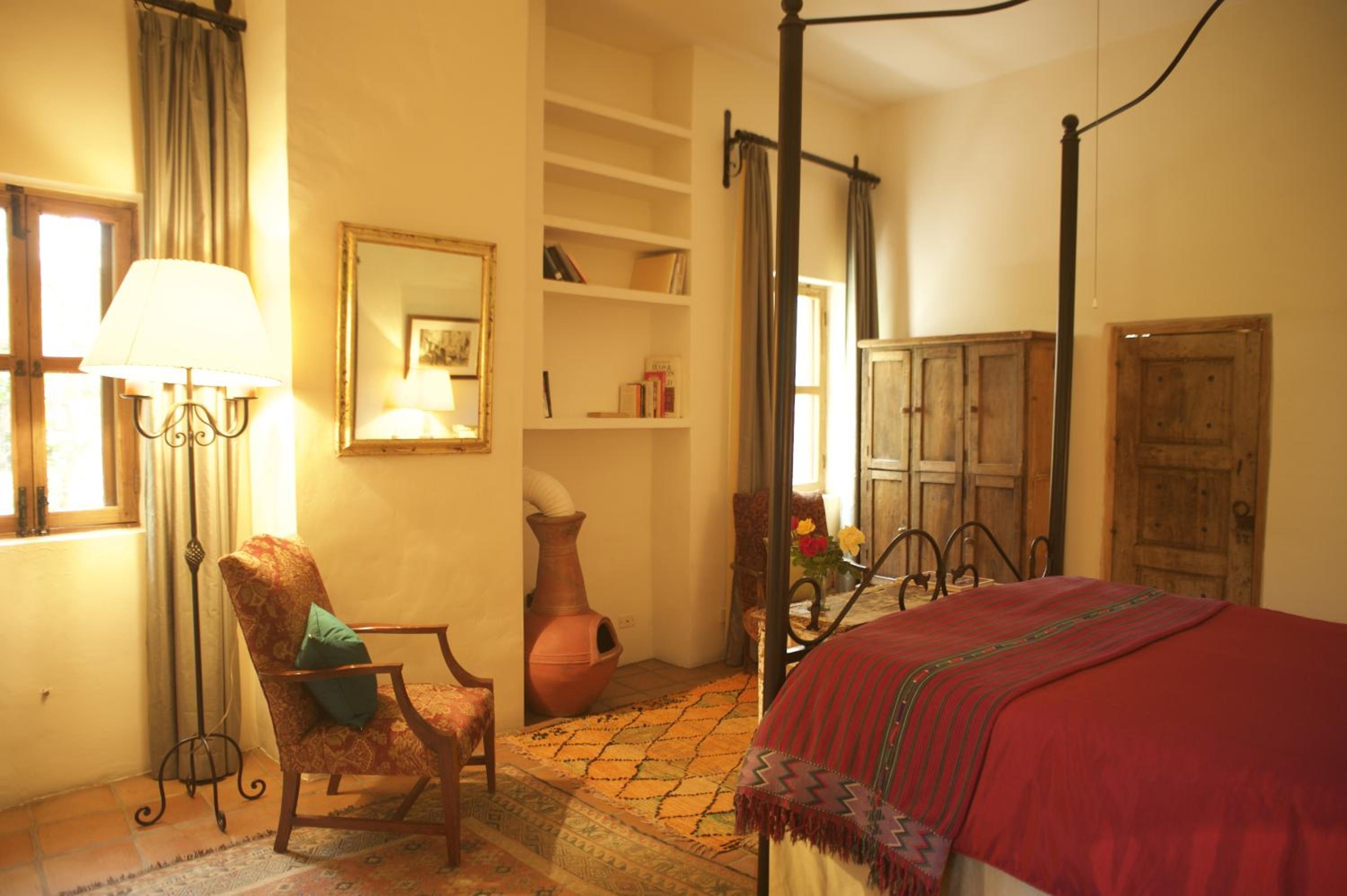 Deluxe Double Room with Bath photo 2