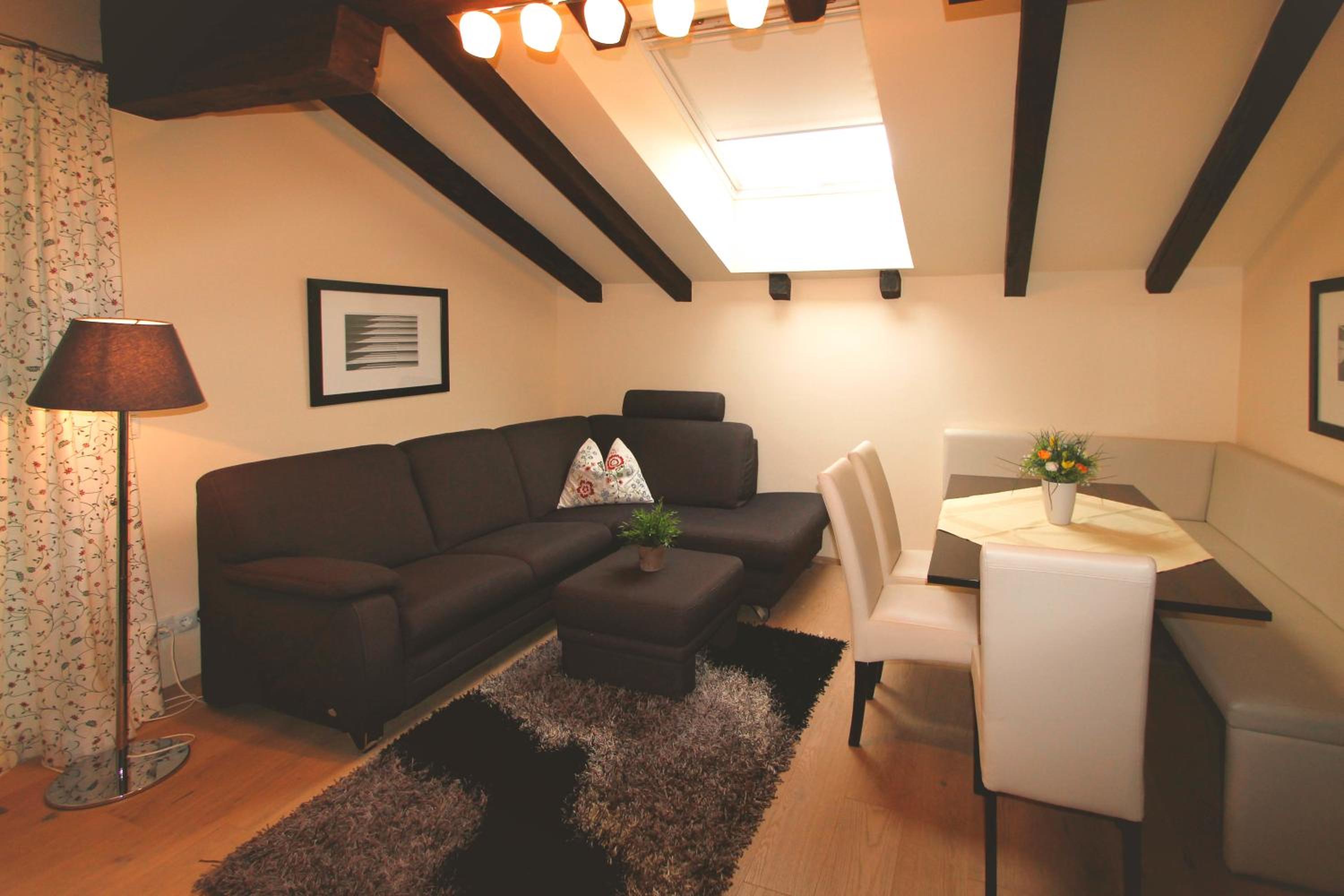 Apartment (2 Adults)