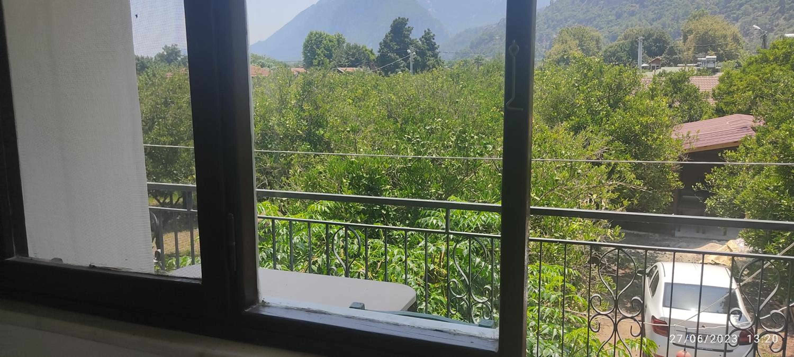 King Room with Balcony photo 3