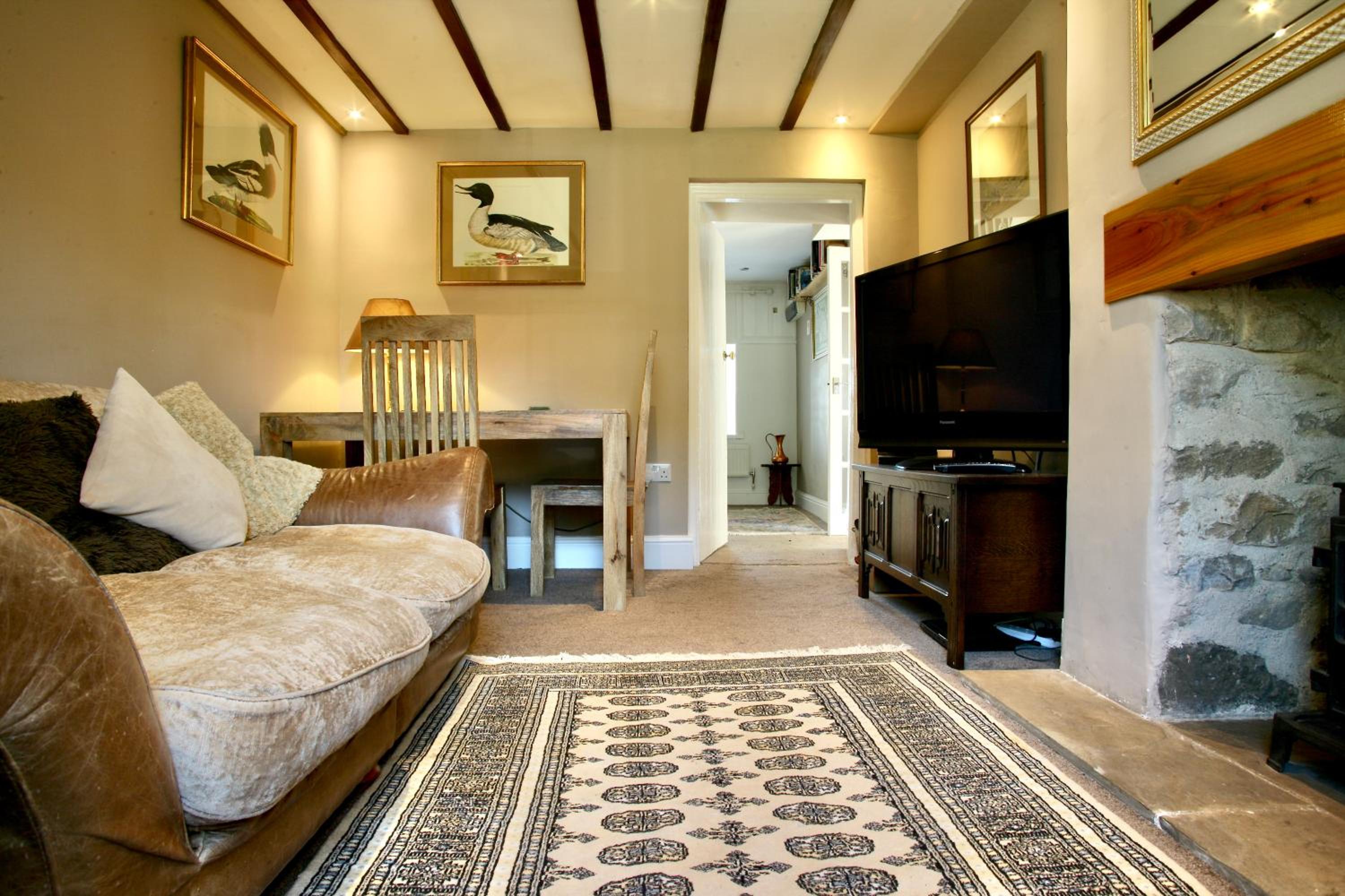One-Bedroom House photo 1