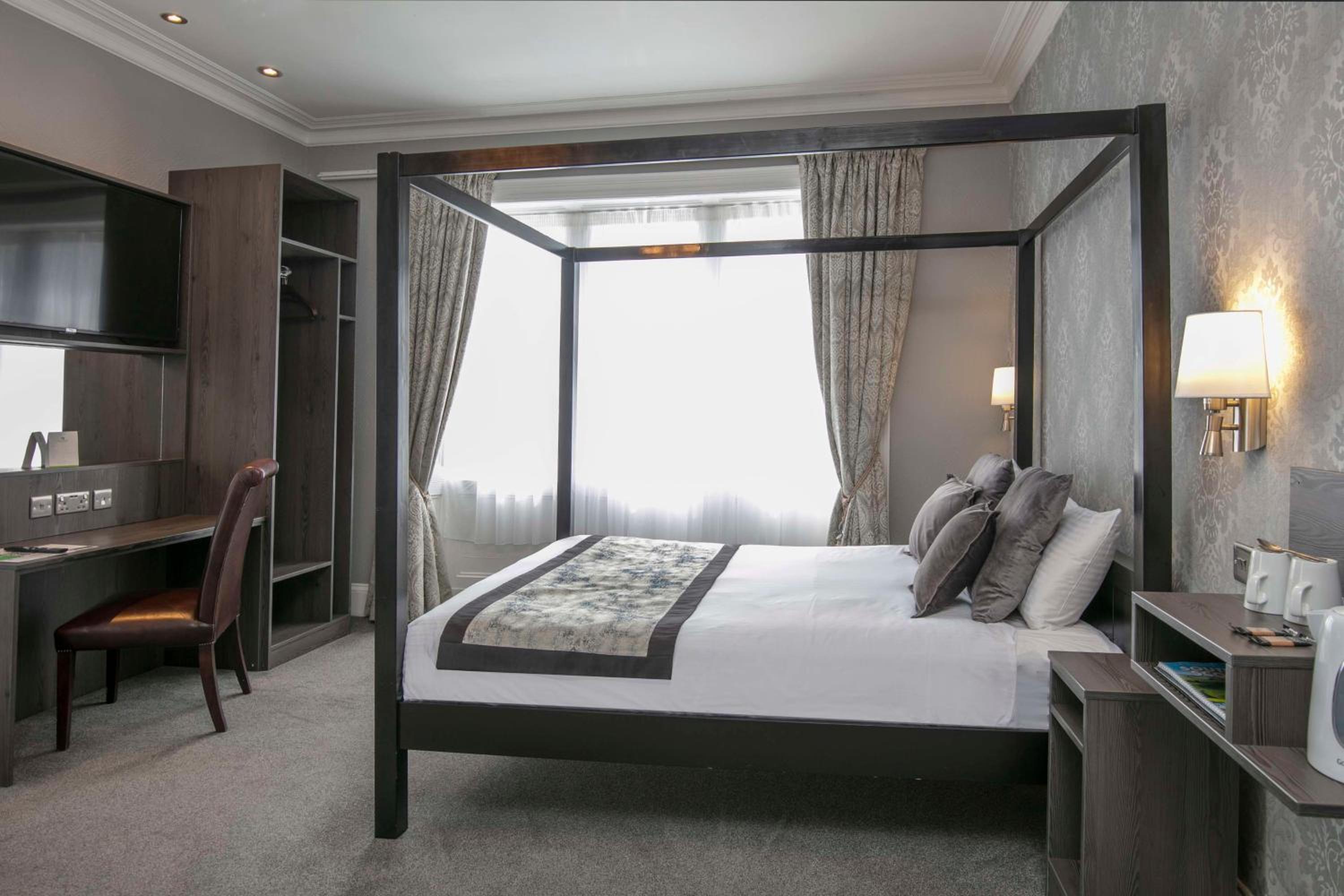 Superior Double Room - Non-Smoking photo 3