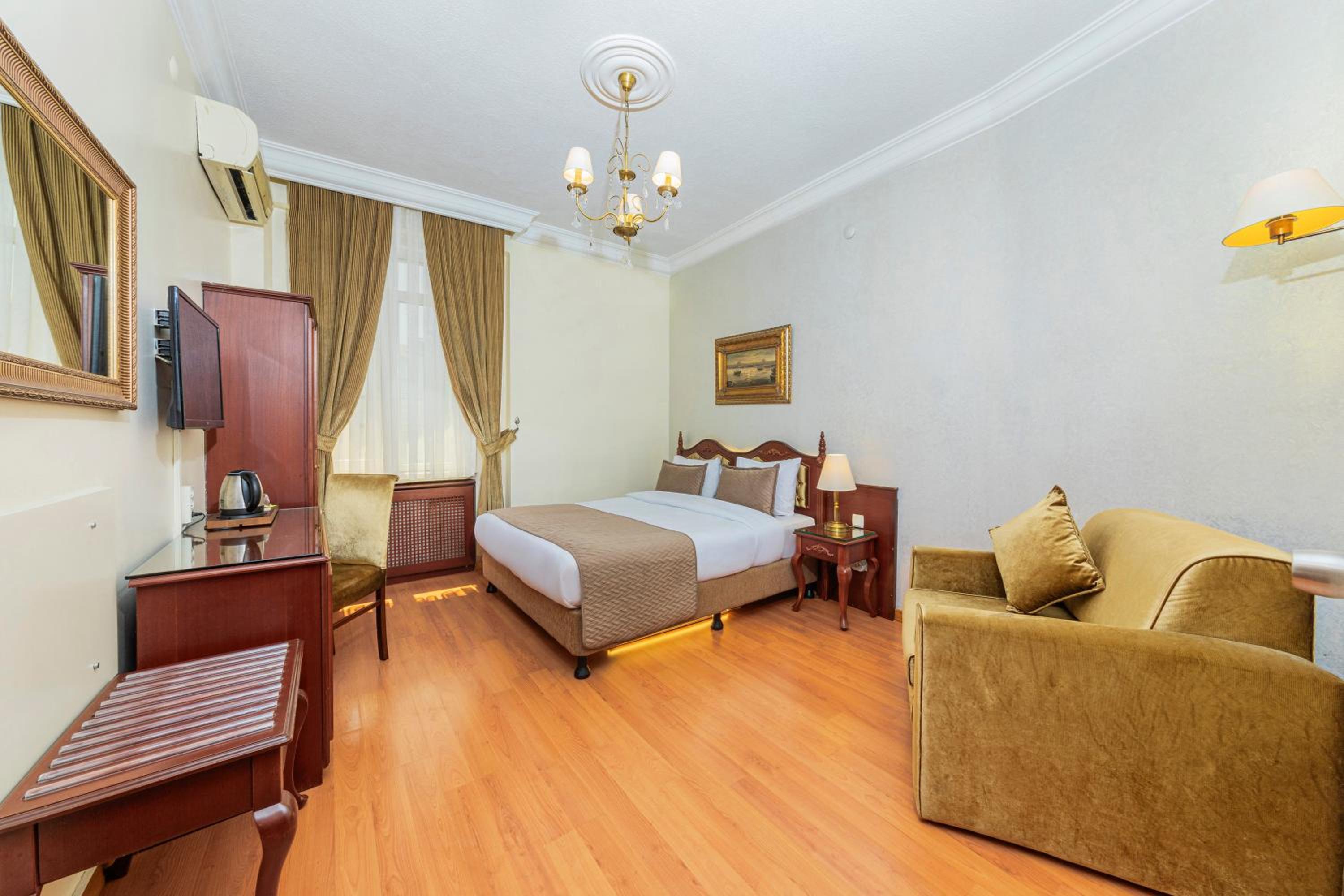 Superior Double Room photo 1