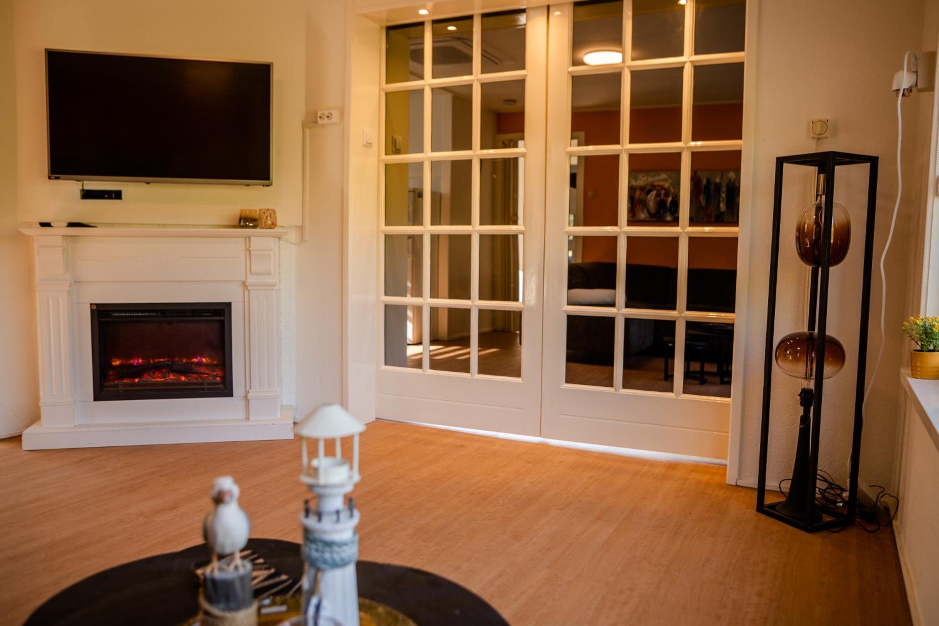 Two-Bedroom House photo 2