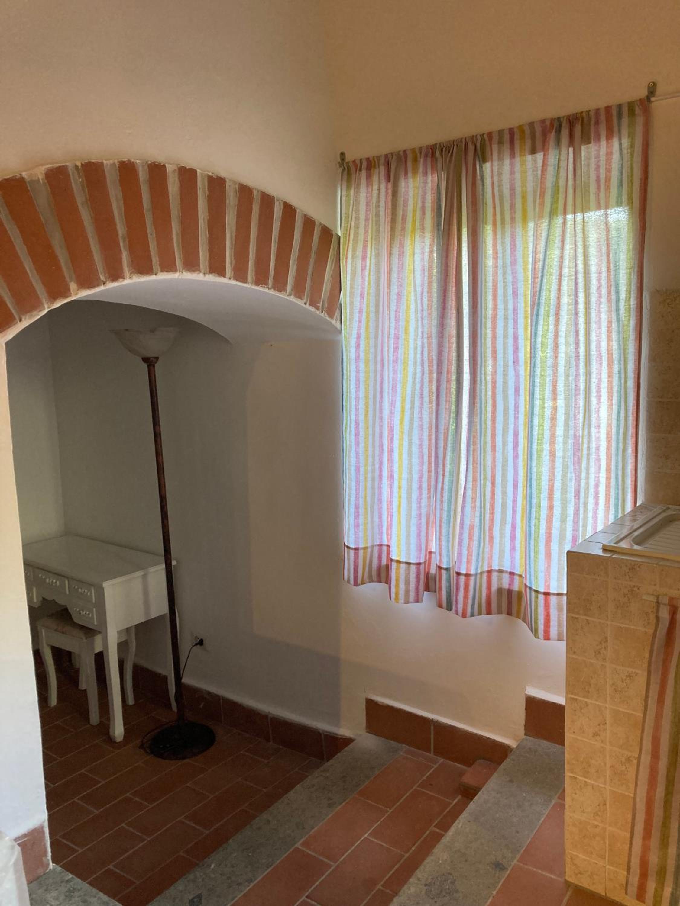 One-Bedroom House photo 2