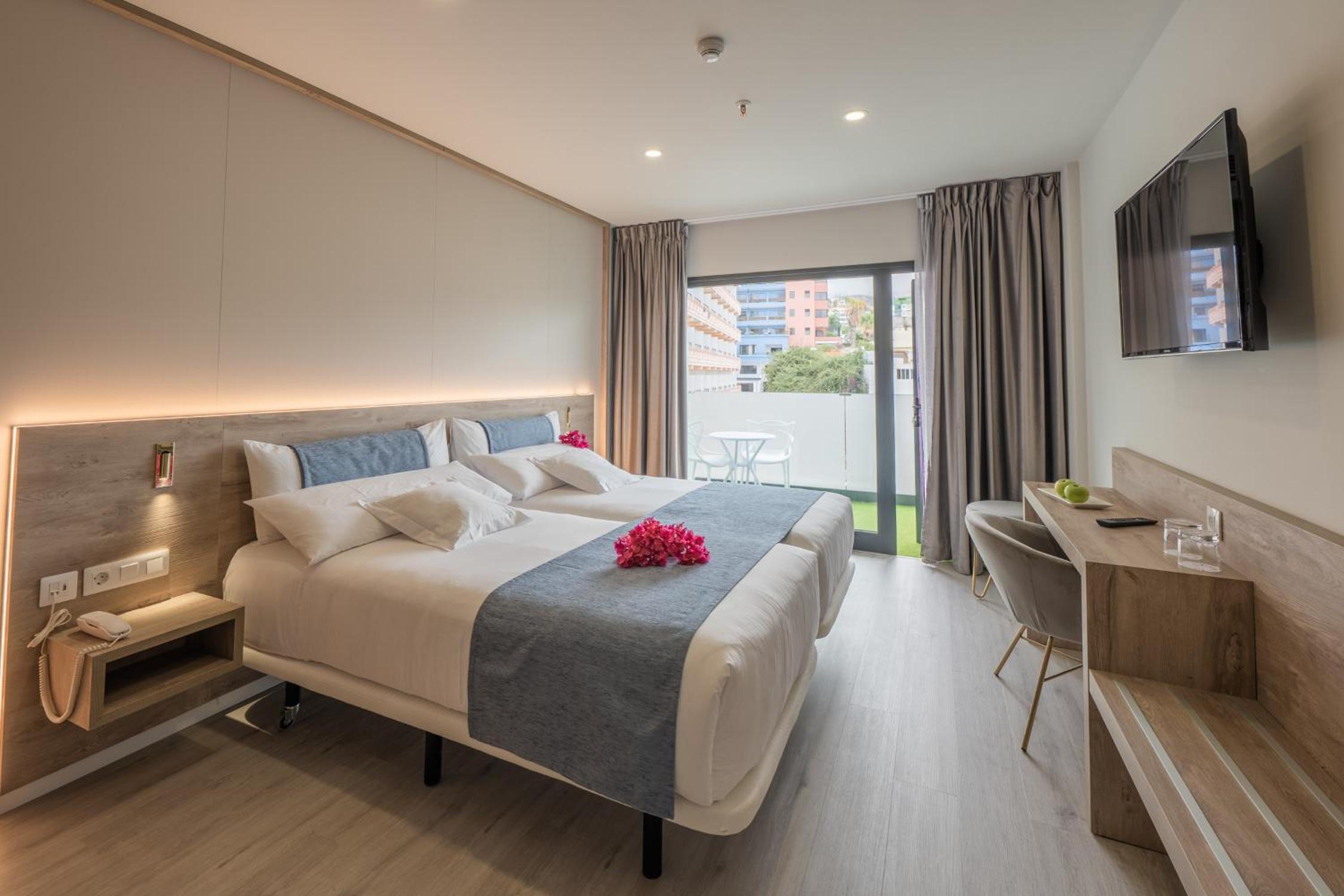 Double Room with Balcony