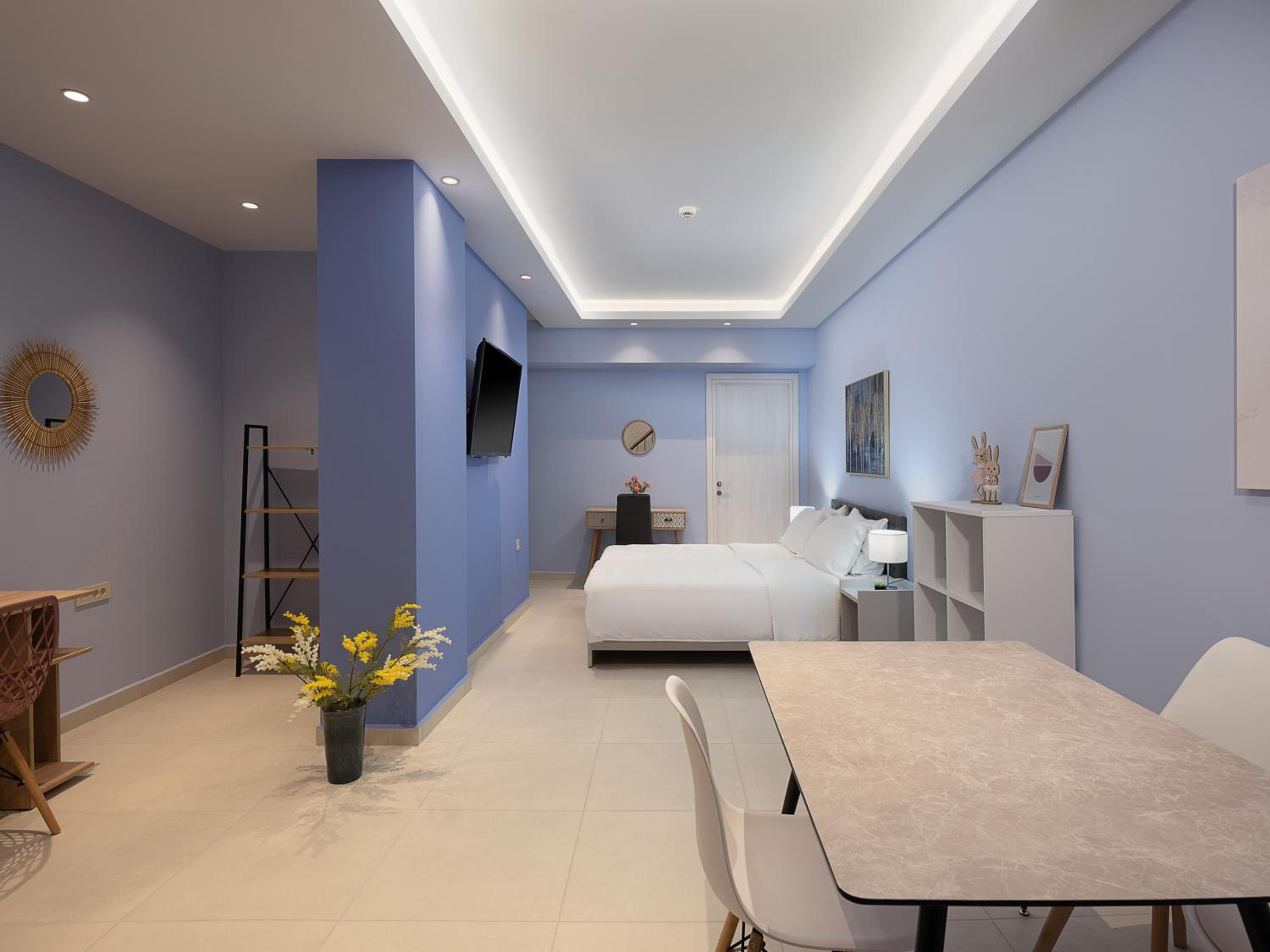 Apartment - Split Level - Photo 14