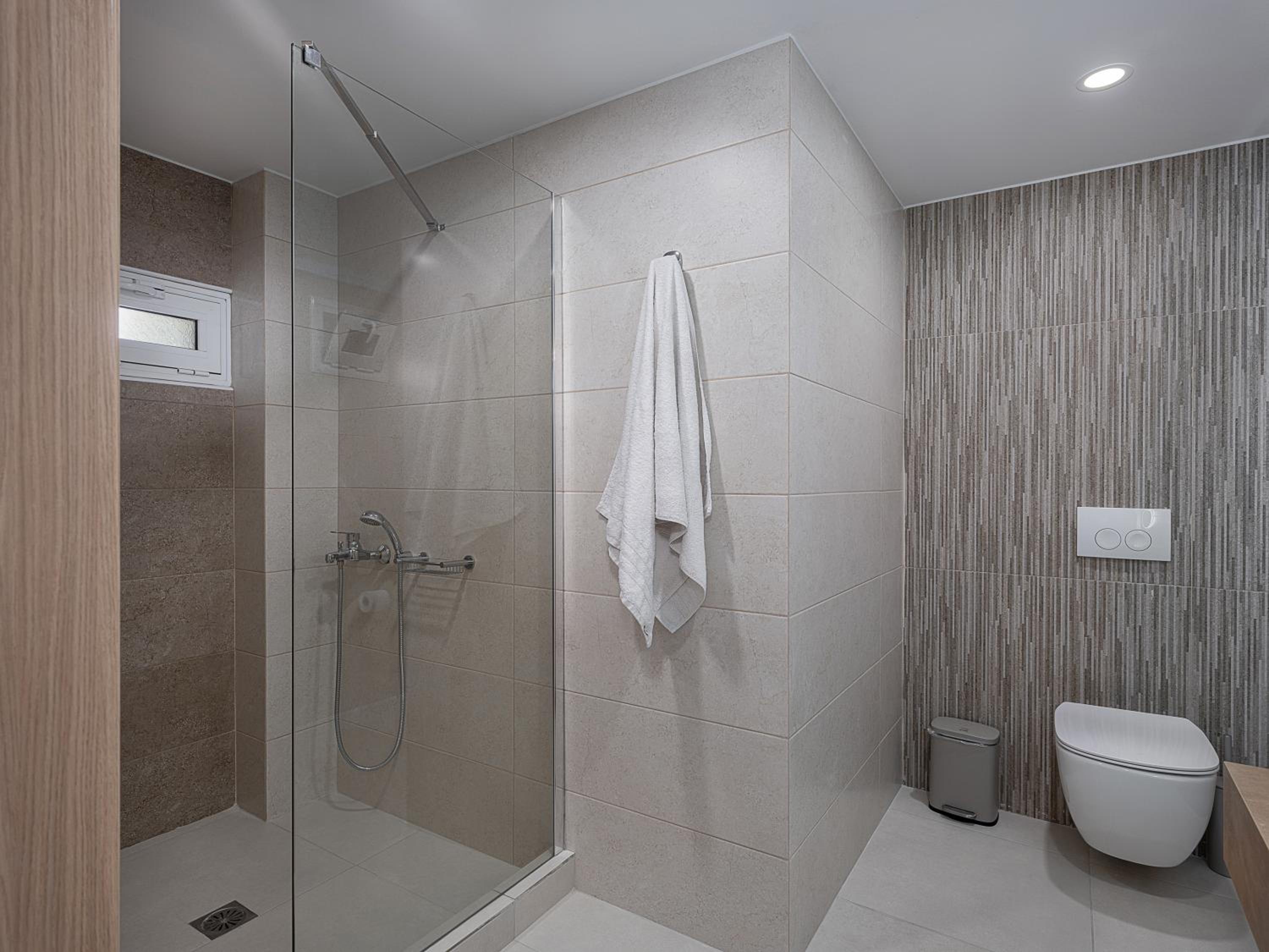 Apartment - Split Level - Photo 7