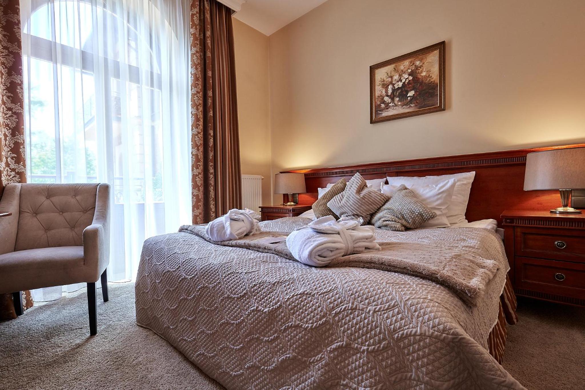 Double Room with Extra Bed photo 1