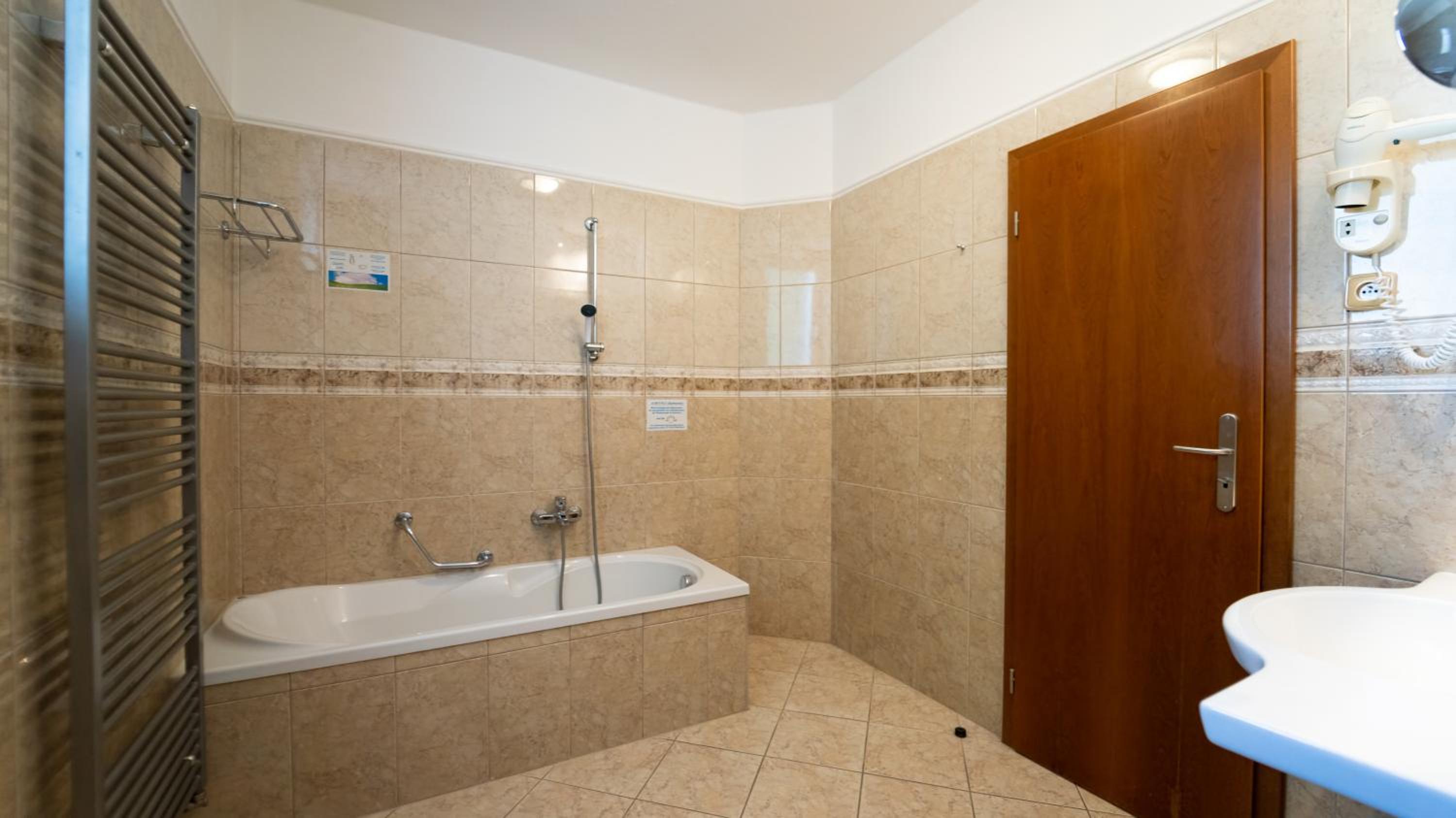Single Room photo 3