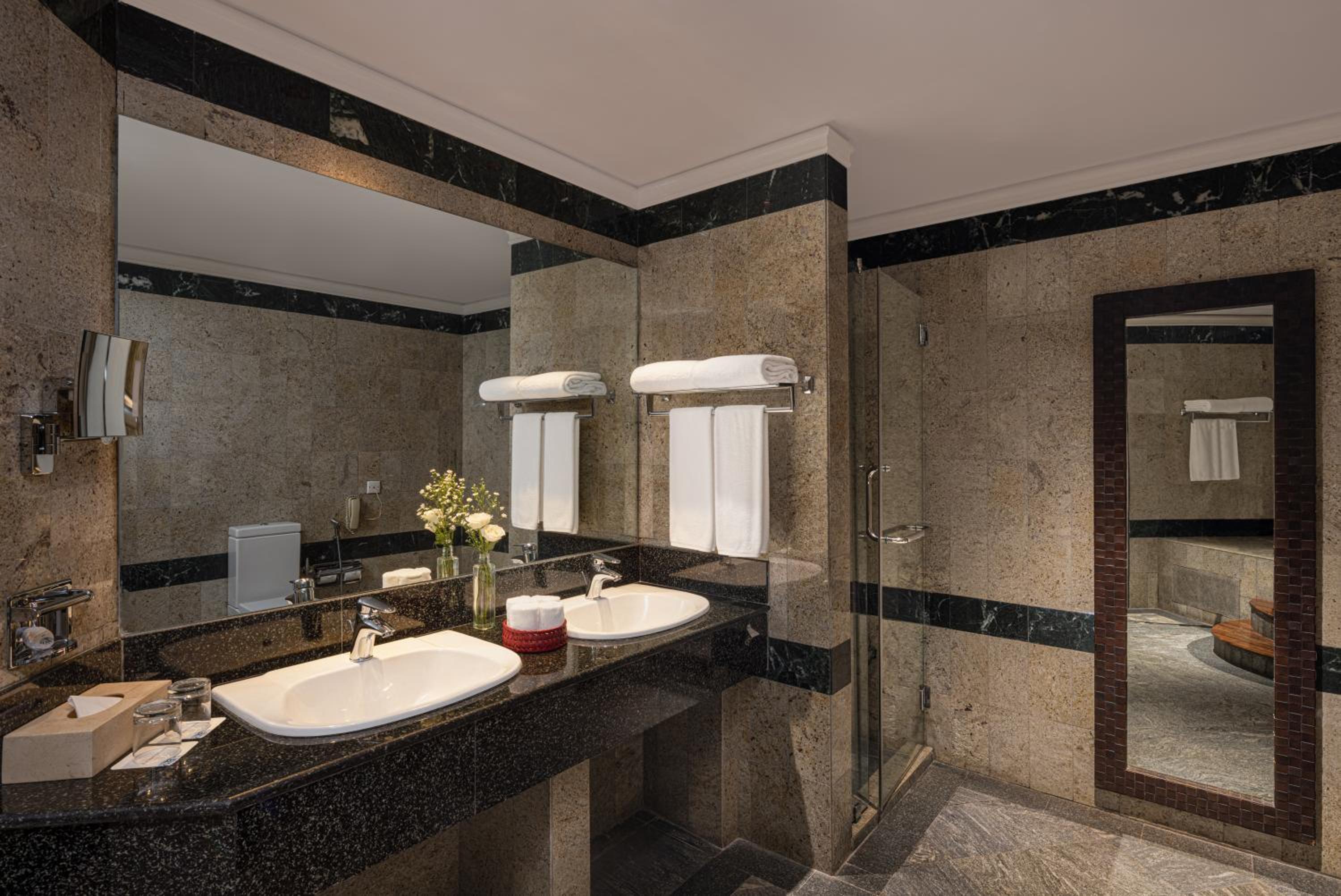 Suite with Free Room Upgrade on Availability + Early Check-In/Late Check-Out on Availability and 20% discount on F&B & Ayurvedic Treatments - Photo 8