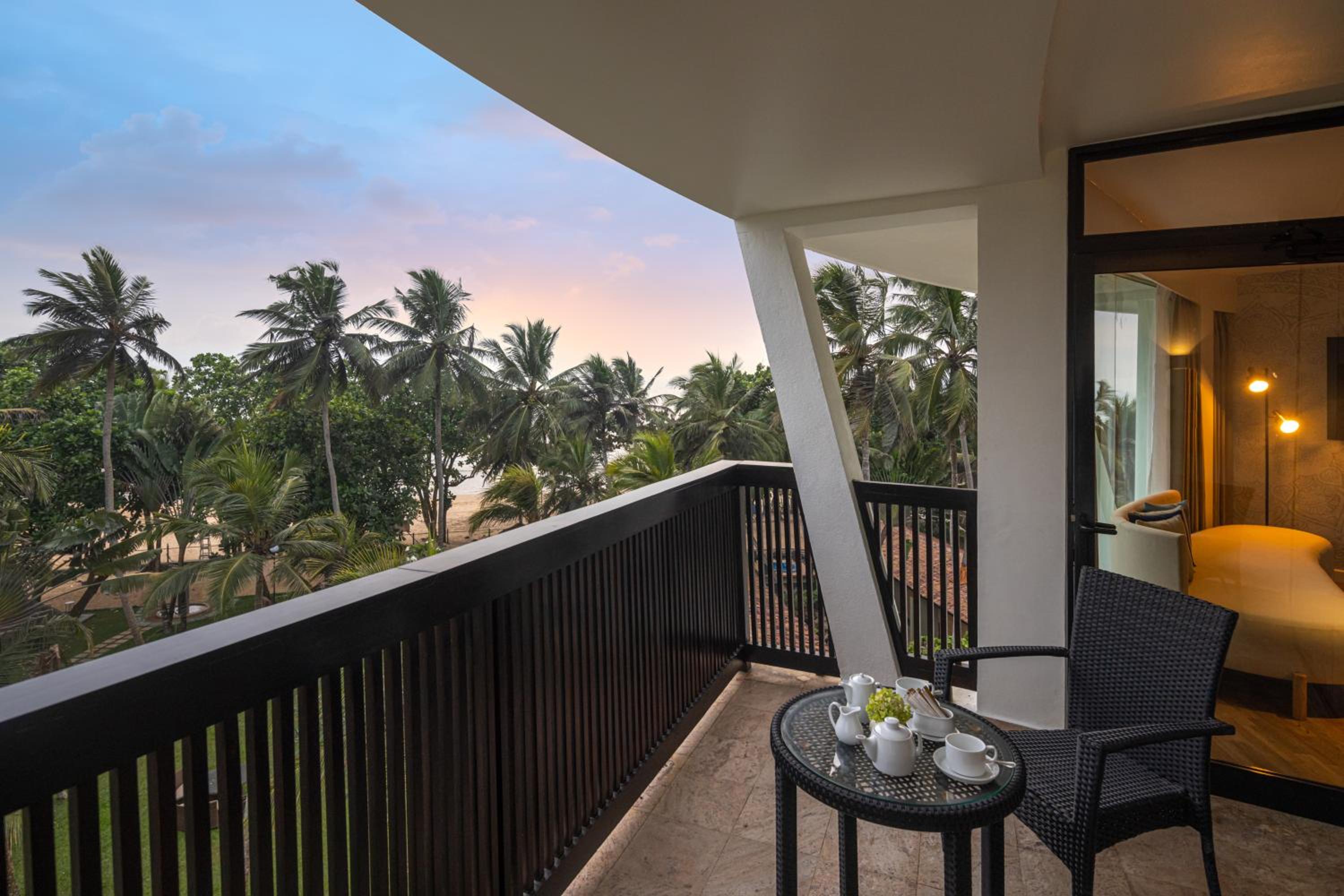 Suite with Free Room Upgrade on Availability + Early Check-In/Late Check-Out on Availability and 20% discount on F&B & Ayurvedic Treatments - Photo 4