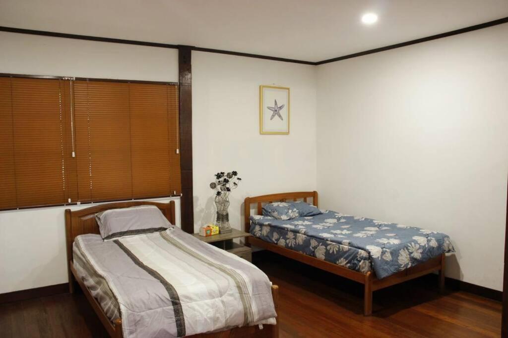 Three-Bedroom Villa - Photo 9