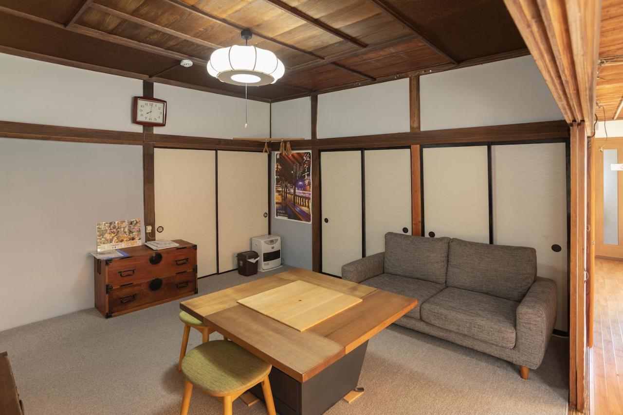 Two-Bedroom Apartment - Photo 6