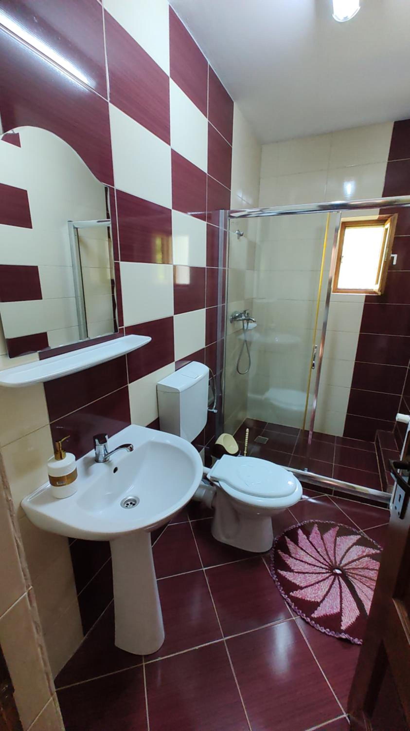 Twin Room - Photo 5