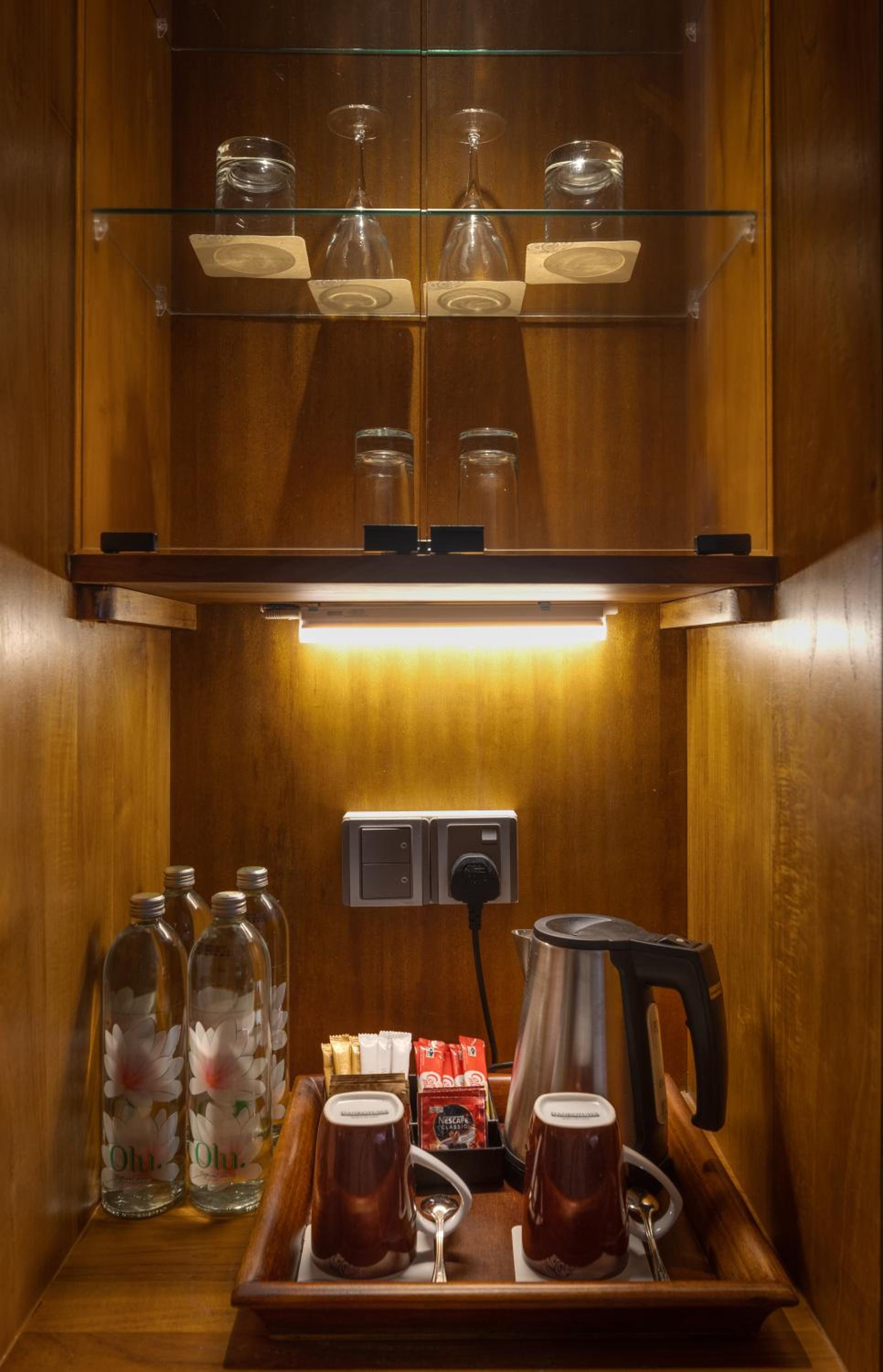 Suite with Free Room Upgrade on Availability + Early Check-In/Late Check-Out on Availability and 20% discount on F&B & Ayurvedic Treatments - Photo 9