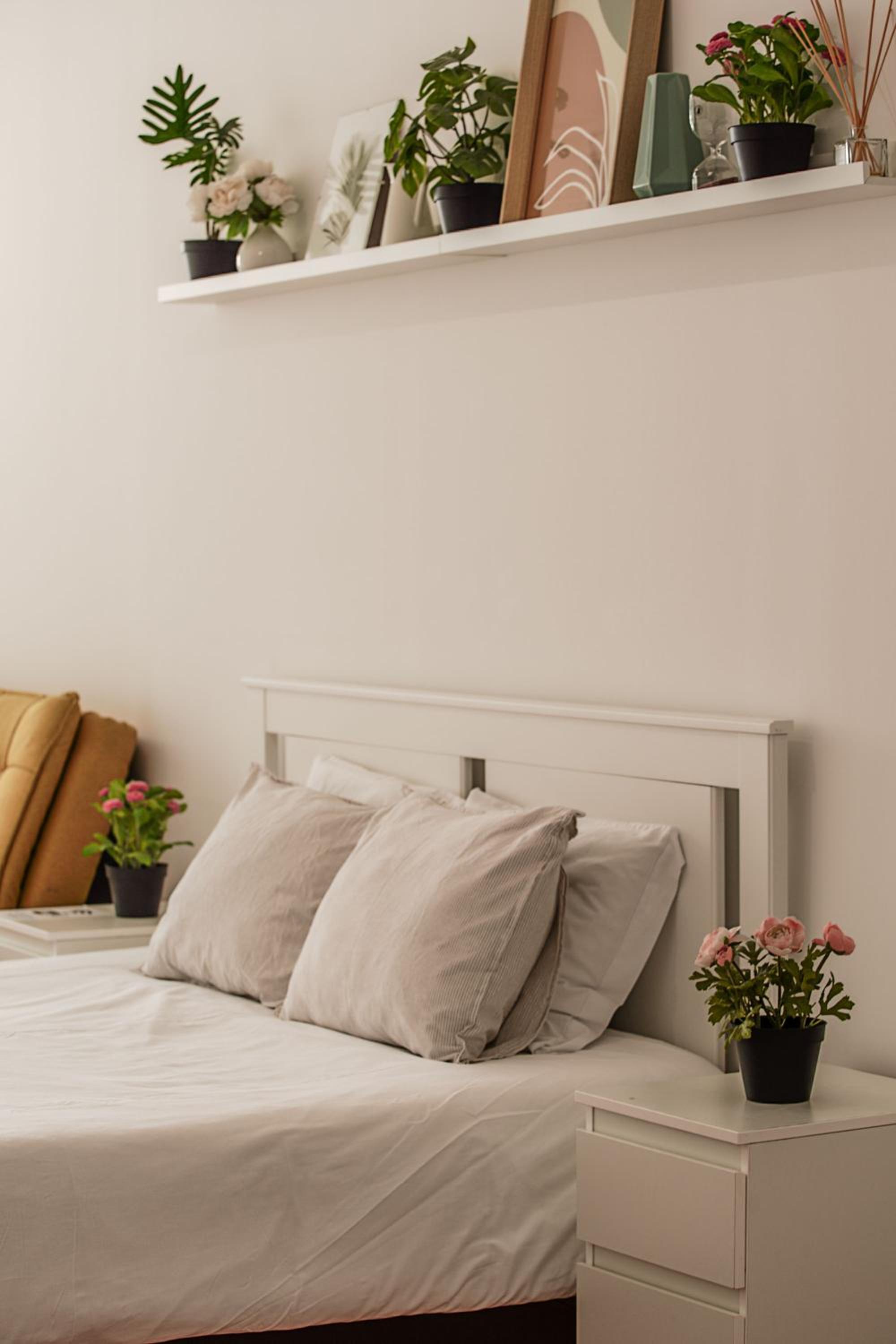 Studio with Balcony - Photo 8