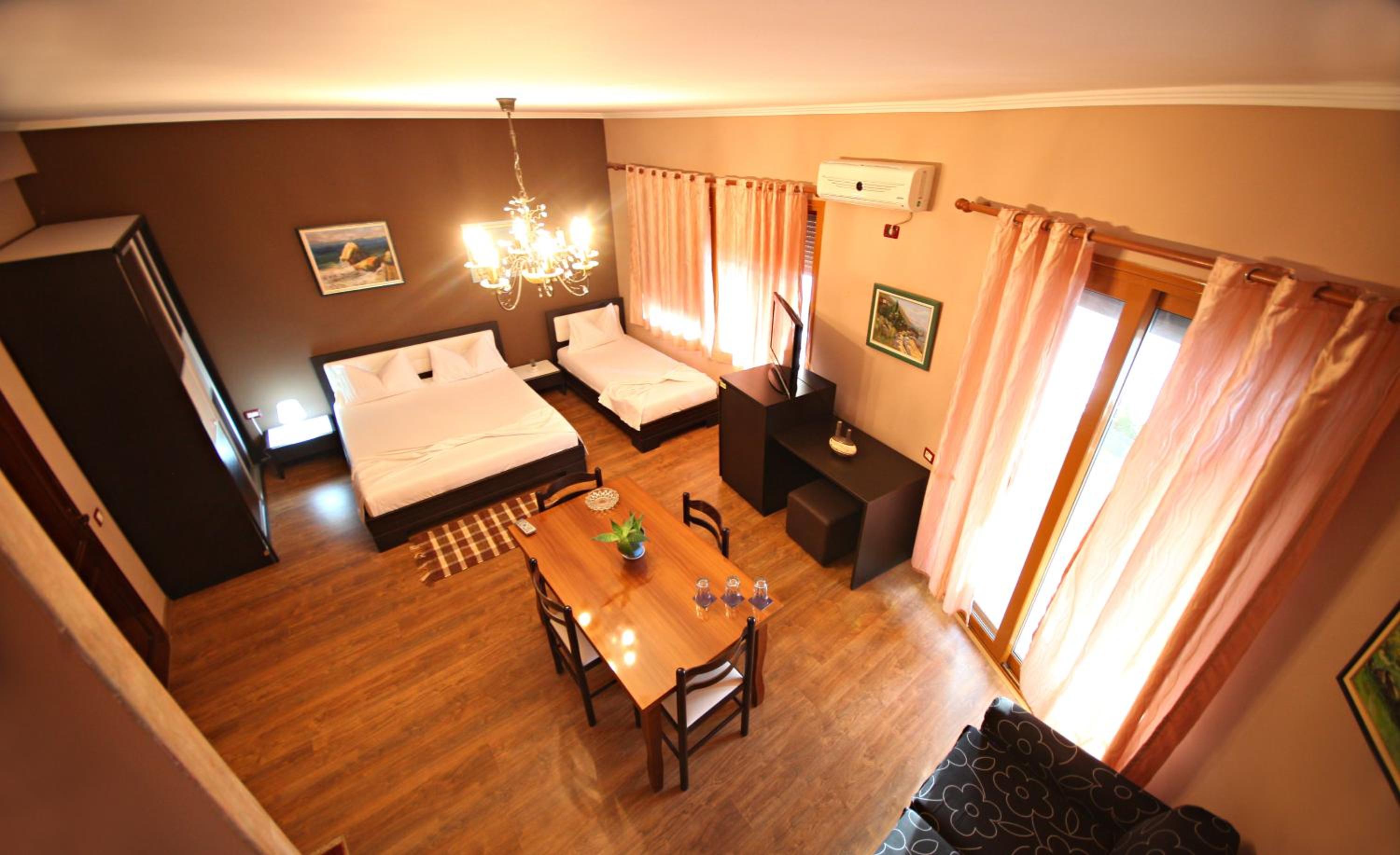 Deluxe Triple Room with Sea View