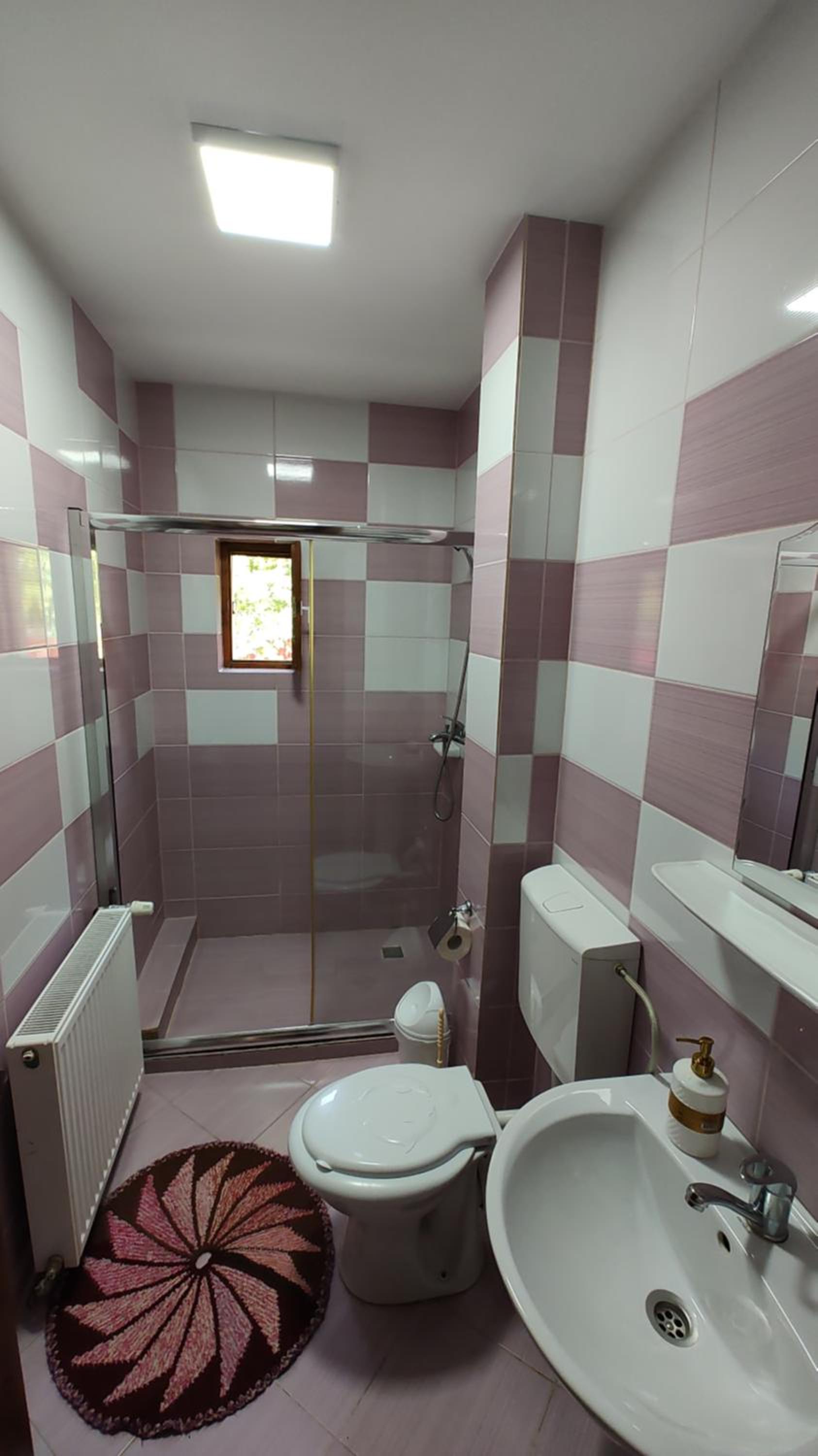 Twin Room - Photo 7