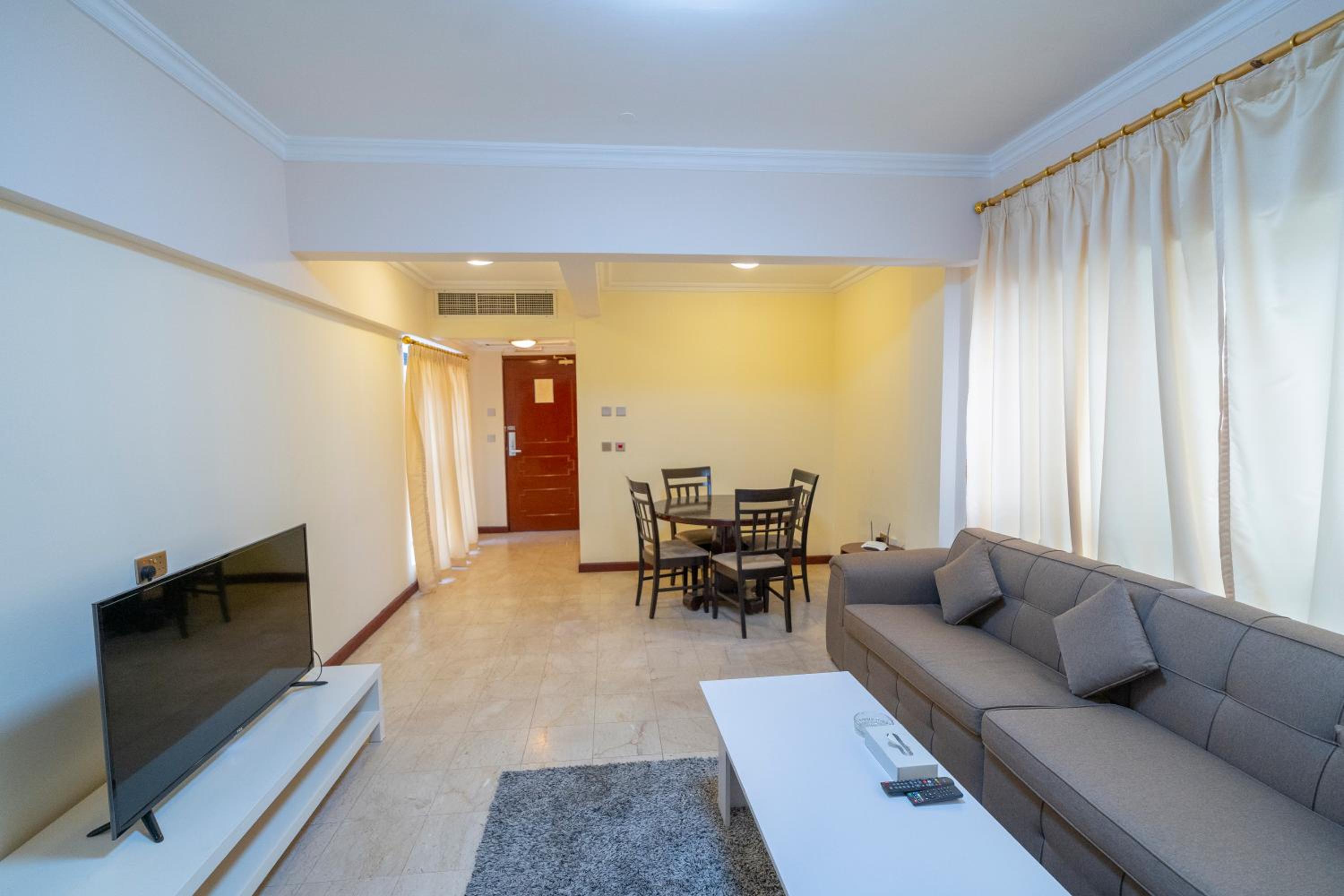 Two-Bedroom Apartment - Photo 18