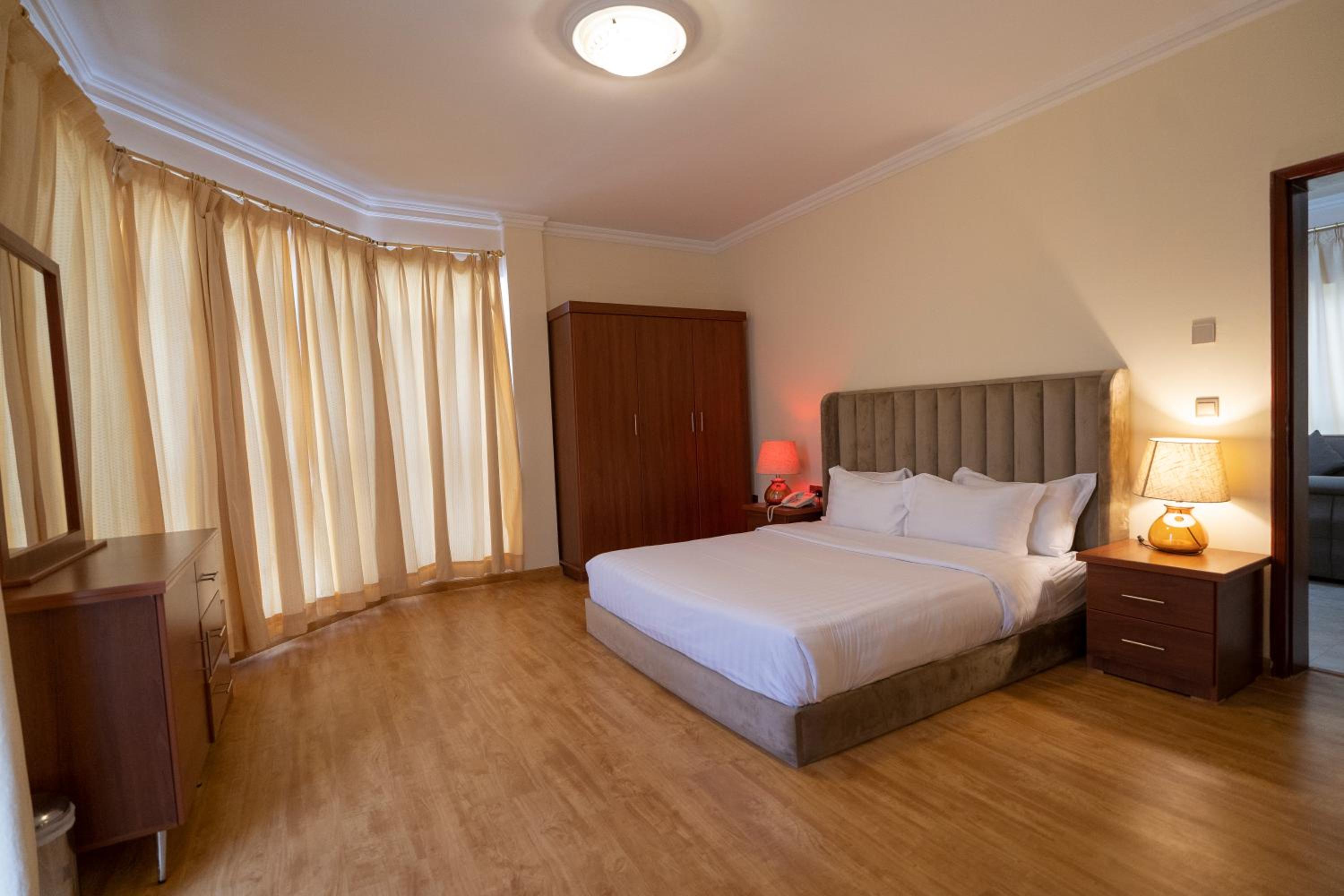 Two-Bedroom Apartment - Photo 24