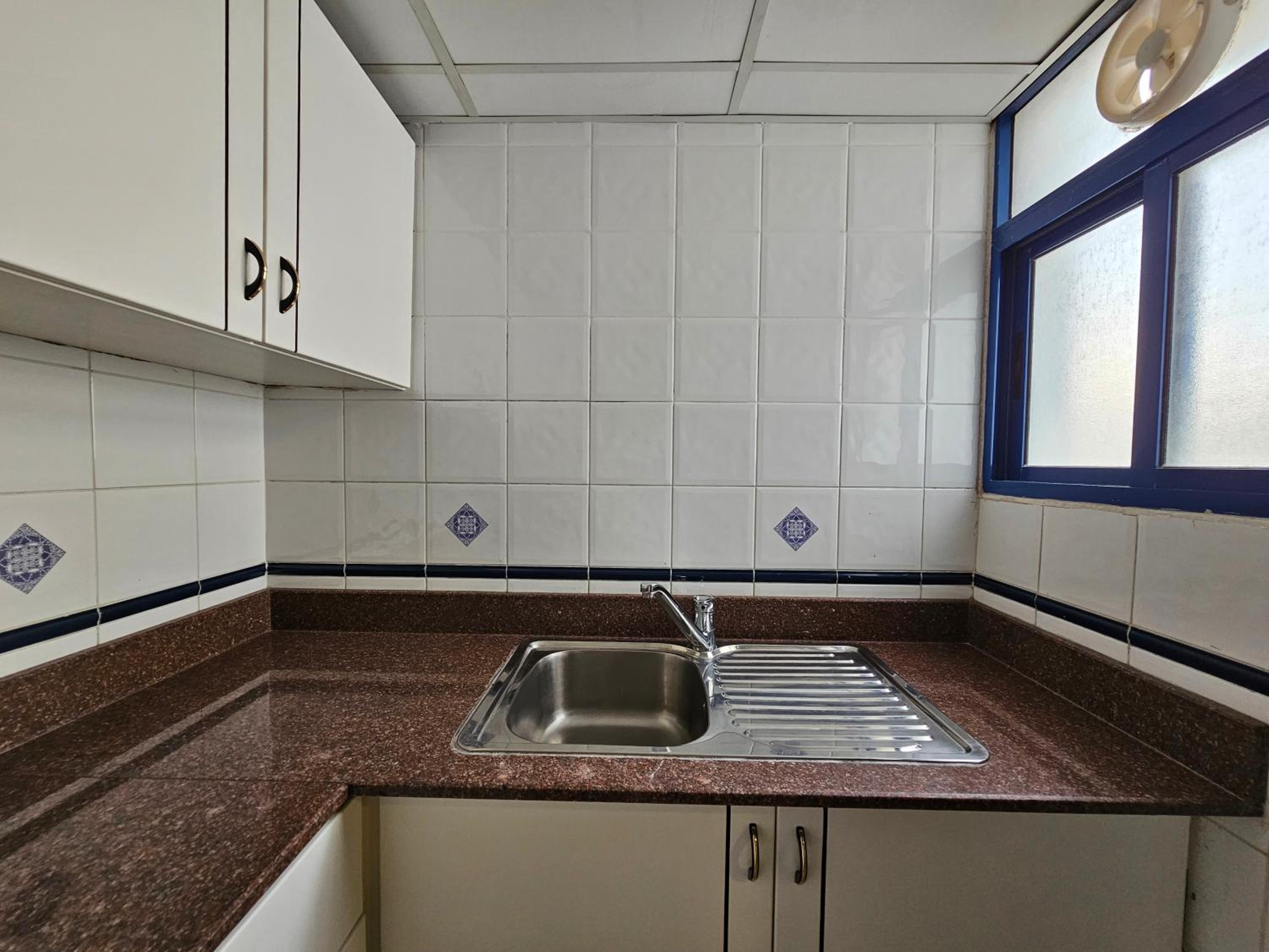One-Bedroom Apartment - Photo 19
