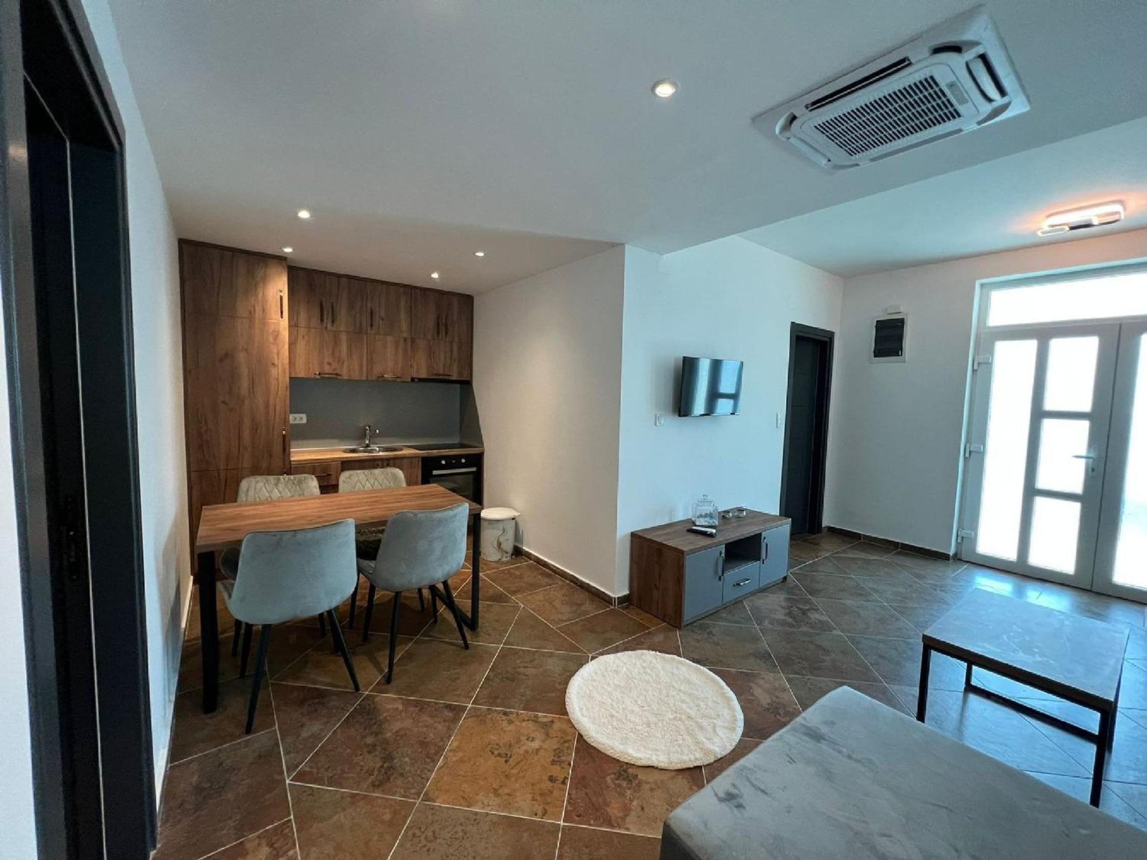 Two Bedroom Apartment  photo 2