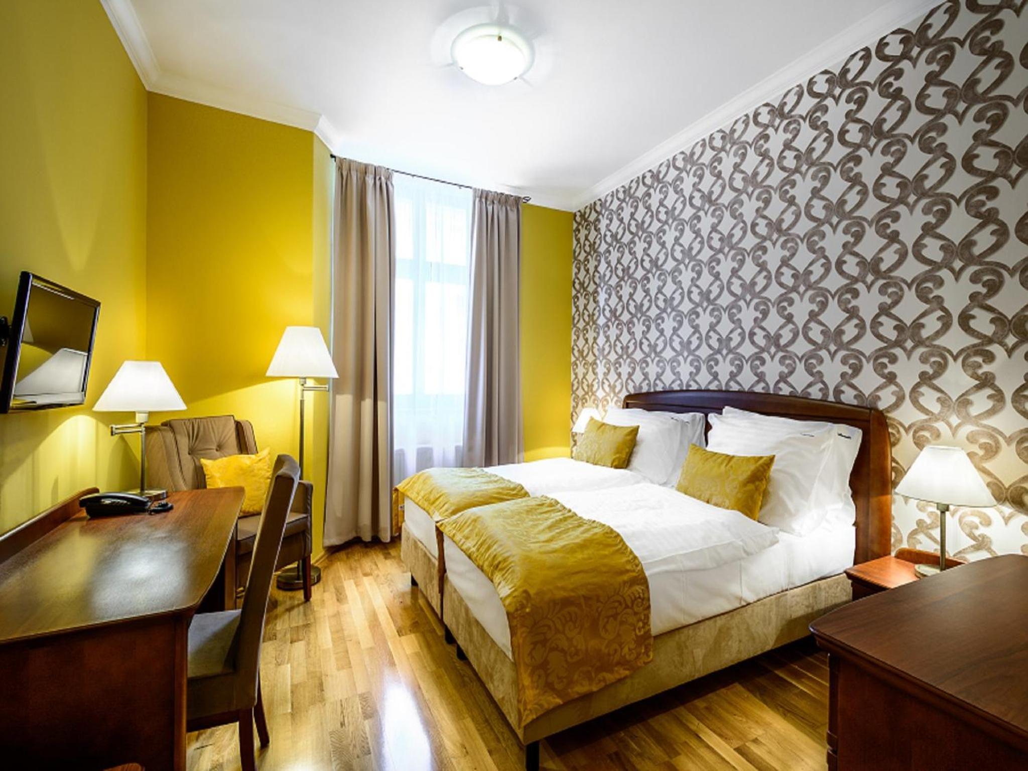 Deluxe Twin Room - Photo 1