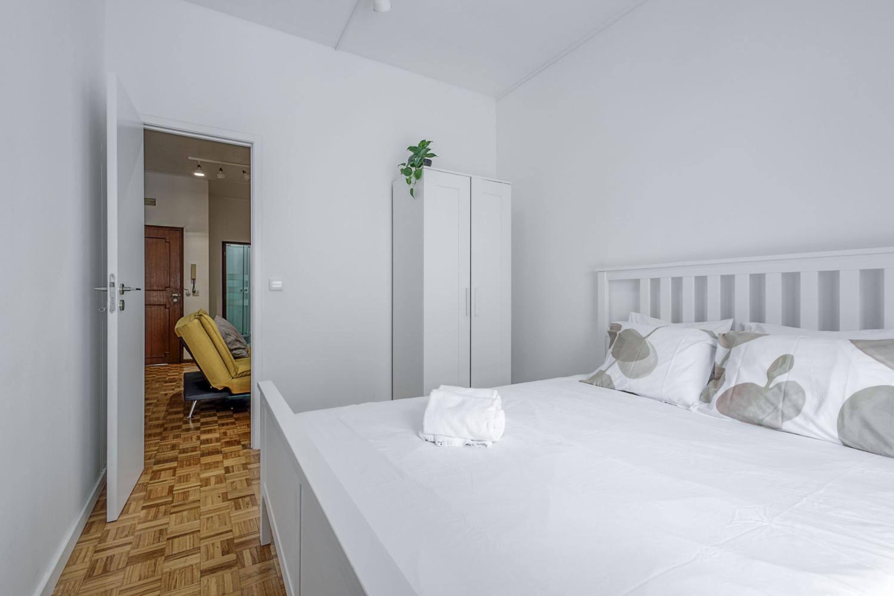 Apartment - Photo 11