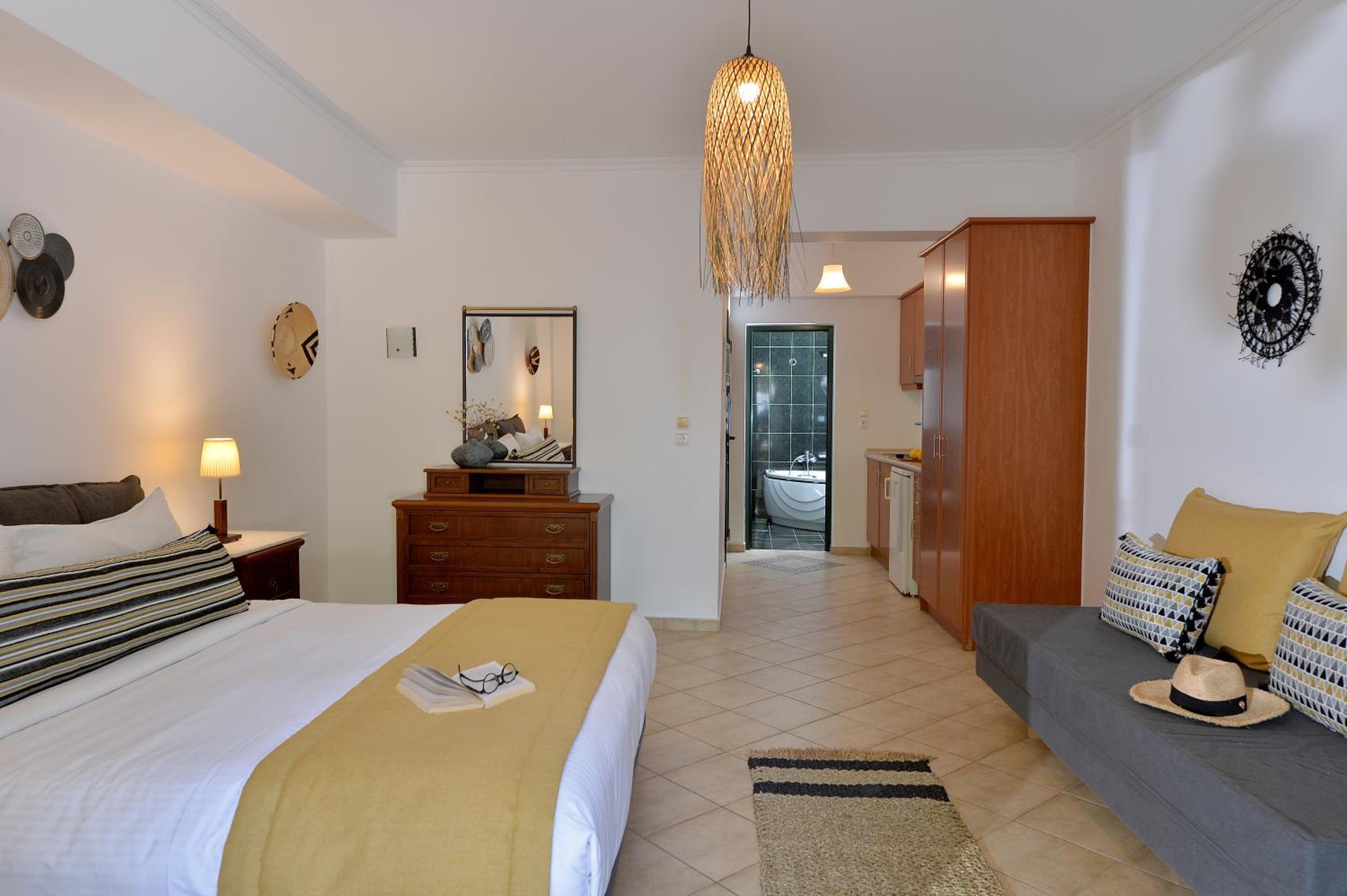 Junior Suite with Outdoor Hot Tub - Photo 1