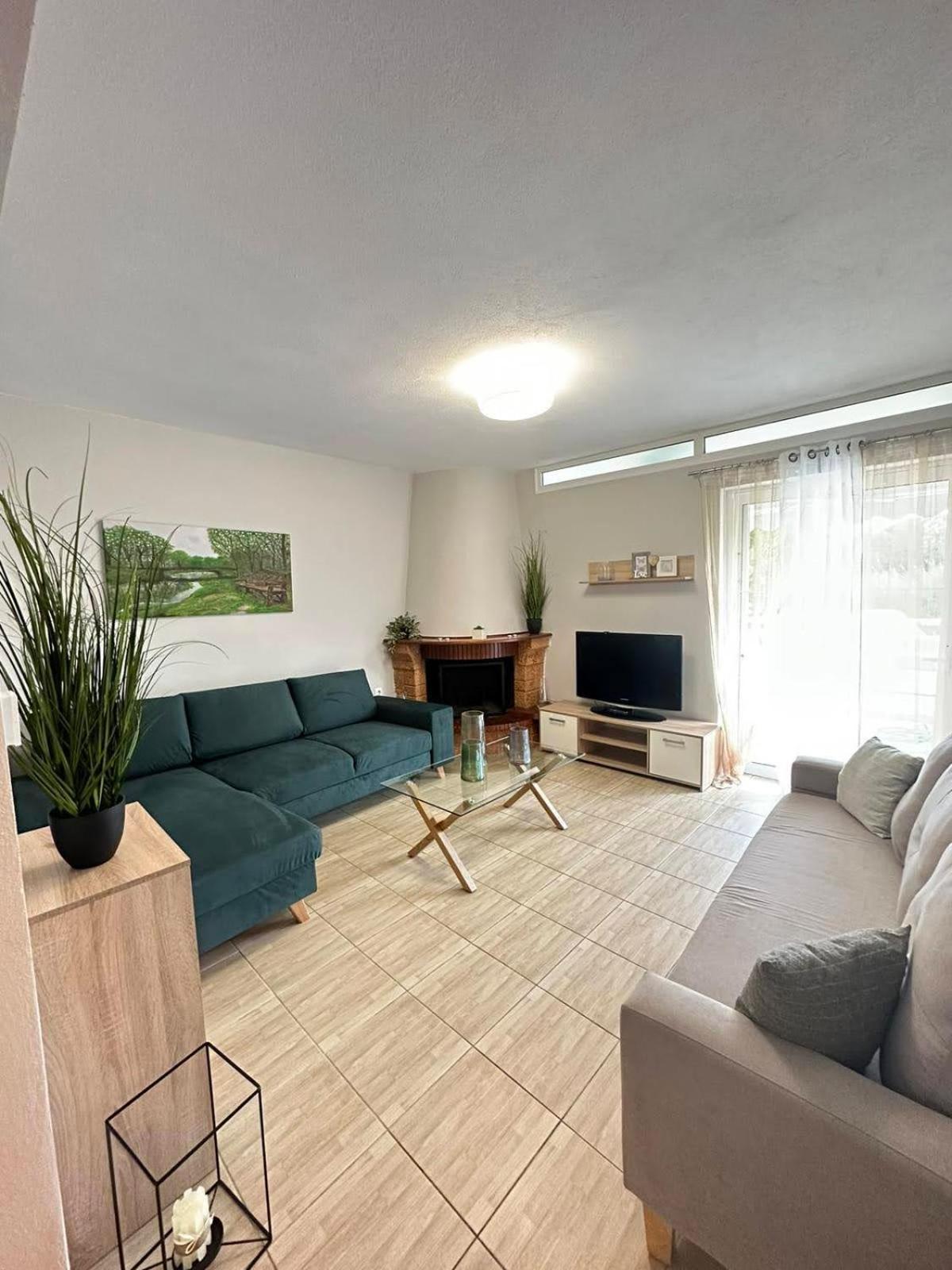 Two-Bedroom Villa photo 3