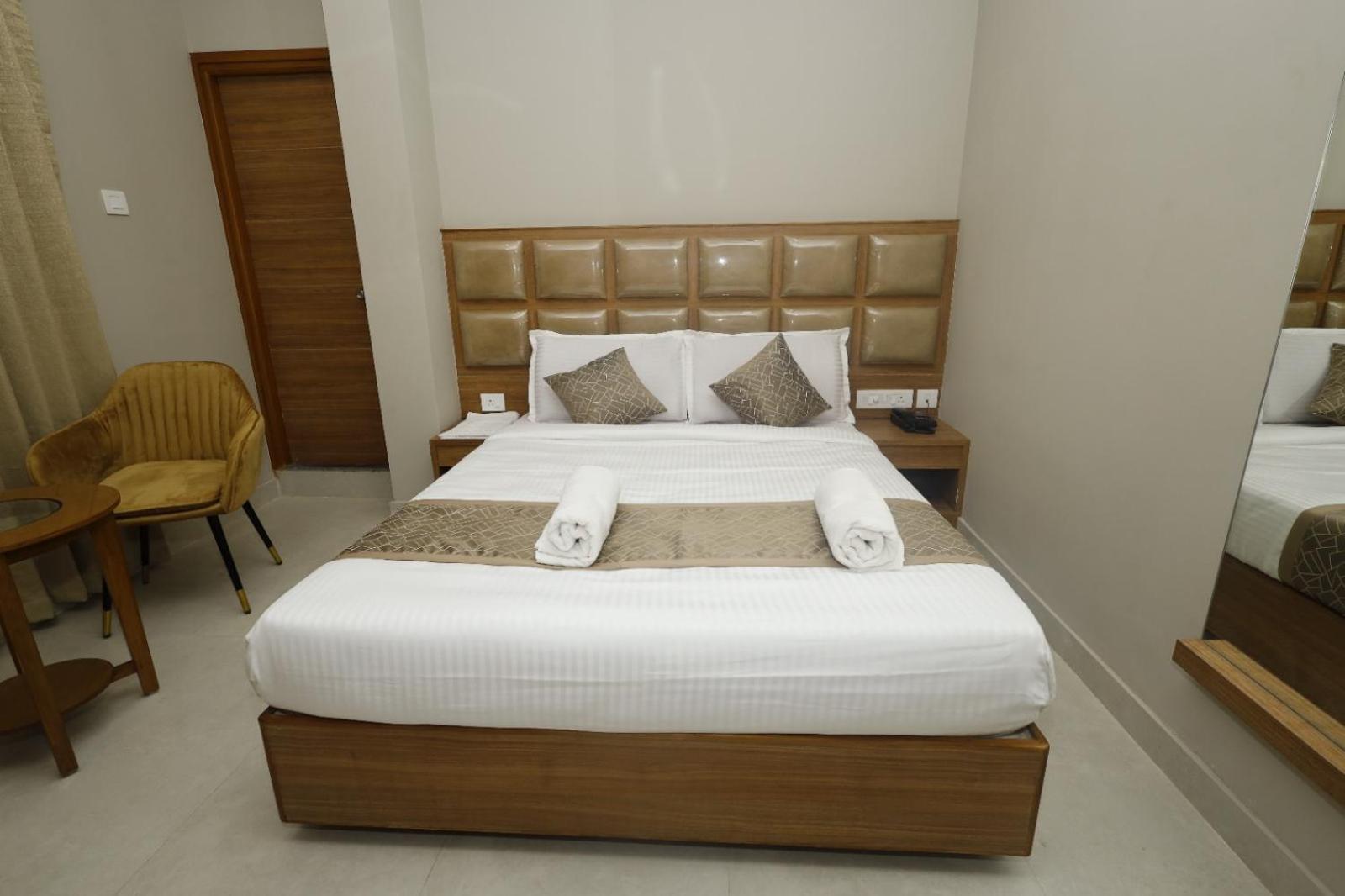 Deluxe Double Room photo 3