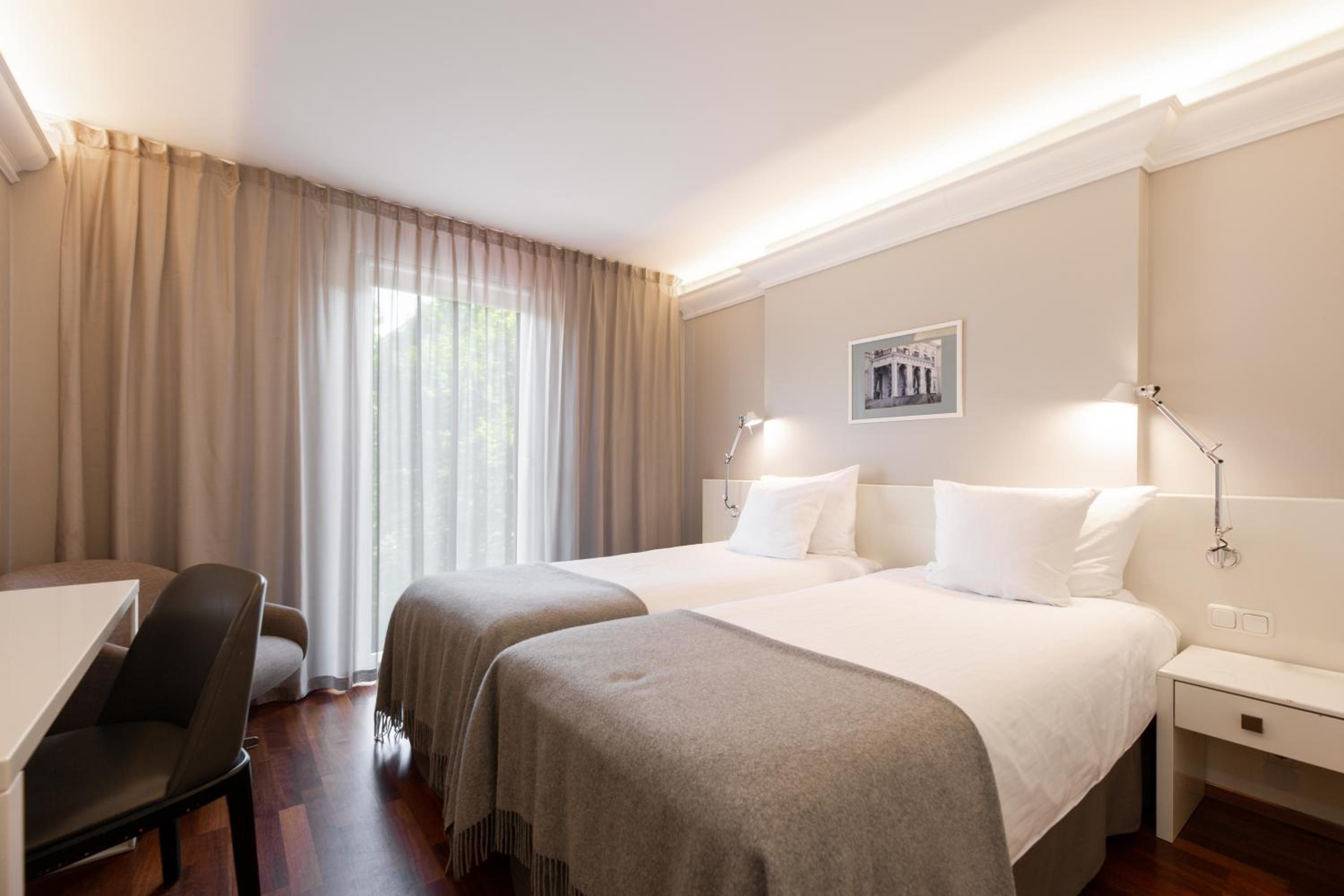 Superior Room with Two Twin Beds photo 1