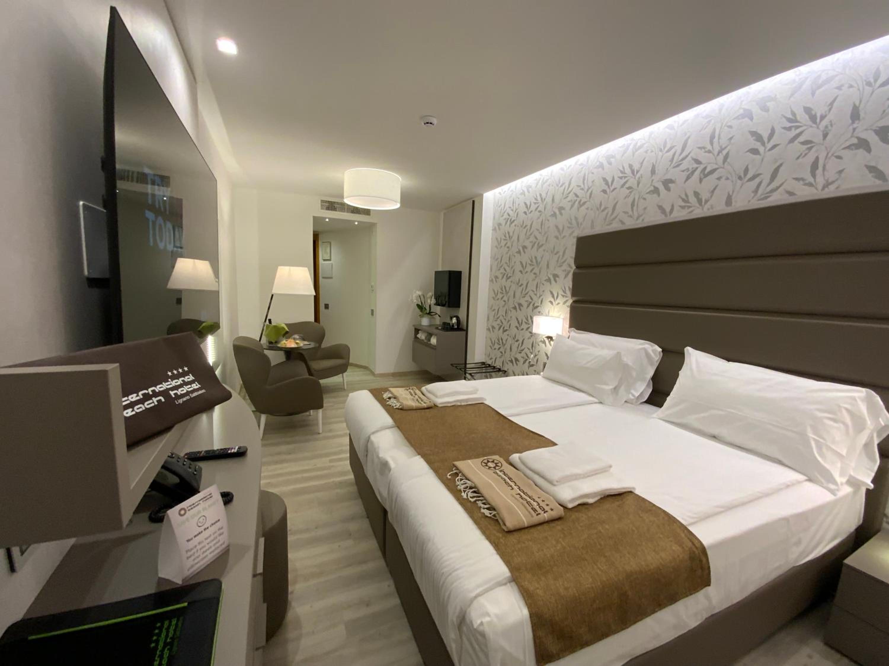 Junior Suite - Photo 10
