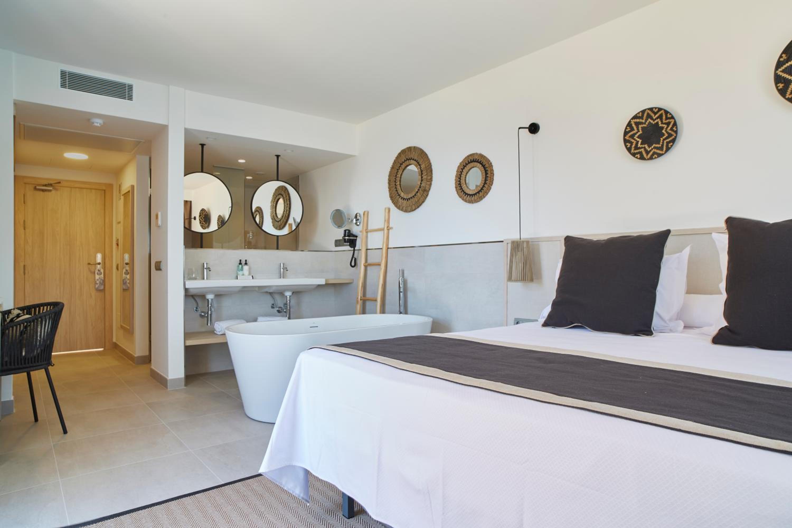 Habitación Doble Inspire con Vista al Mar - Solo Adultos