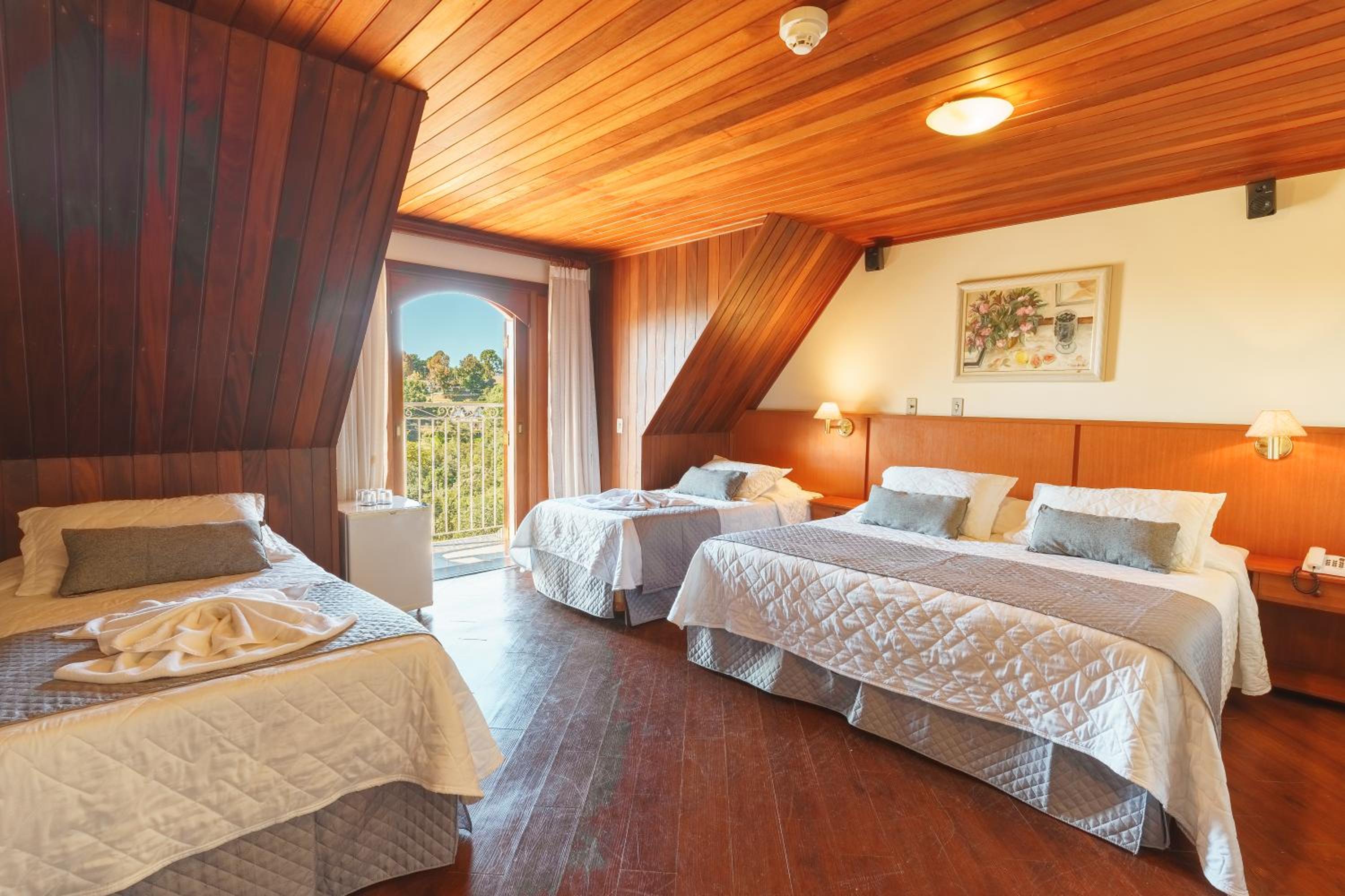 Standard Quadruple Room photo 1