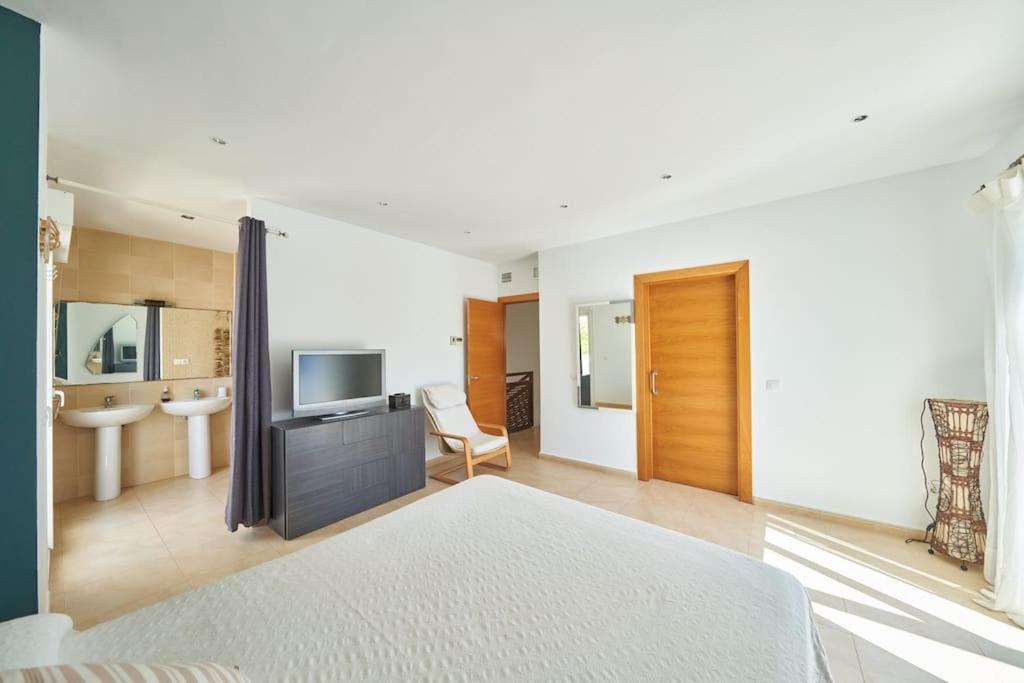 Casa de tres habitaciones