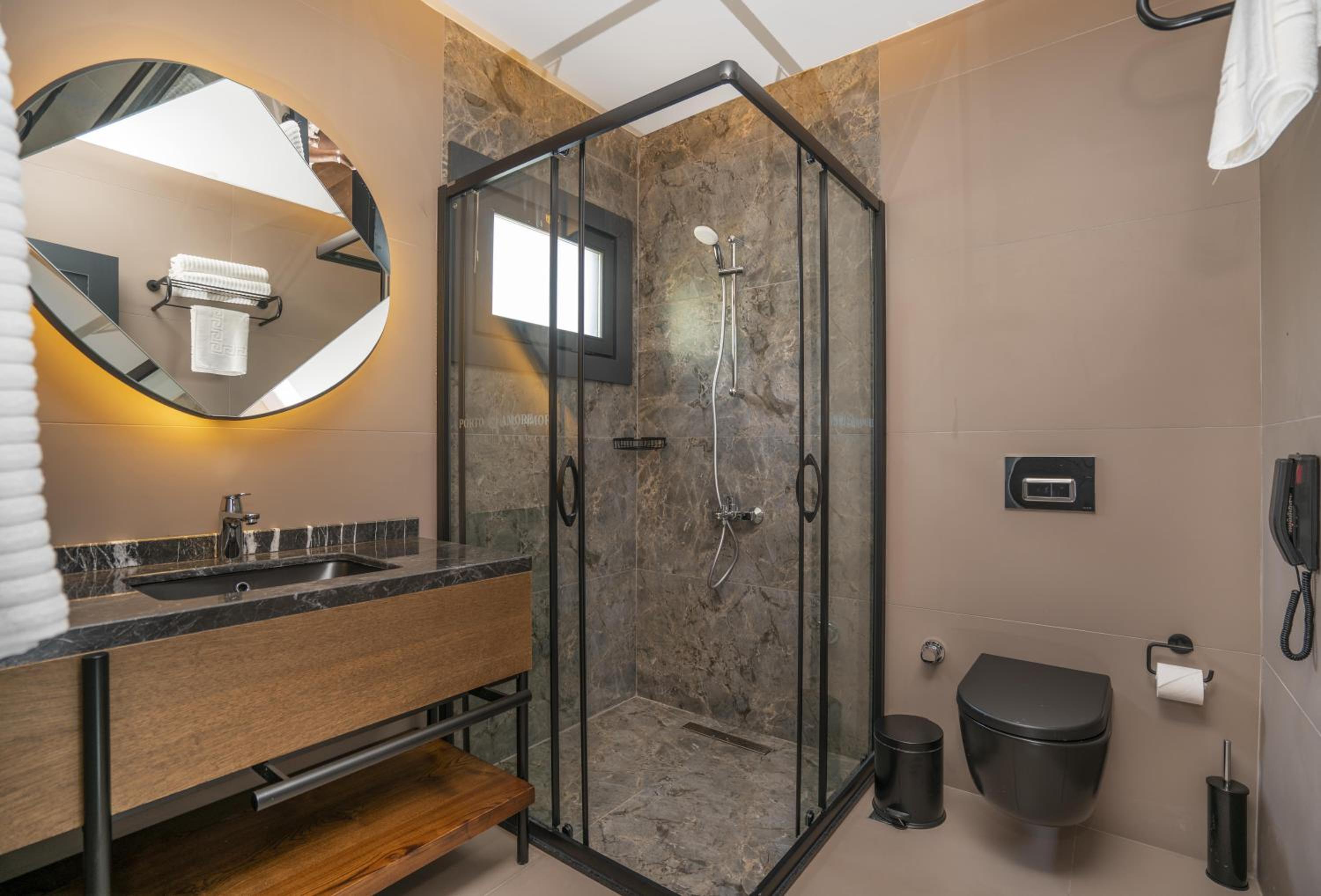 Eros Suite - Photo 8