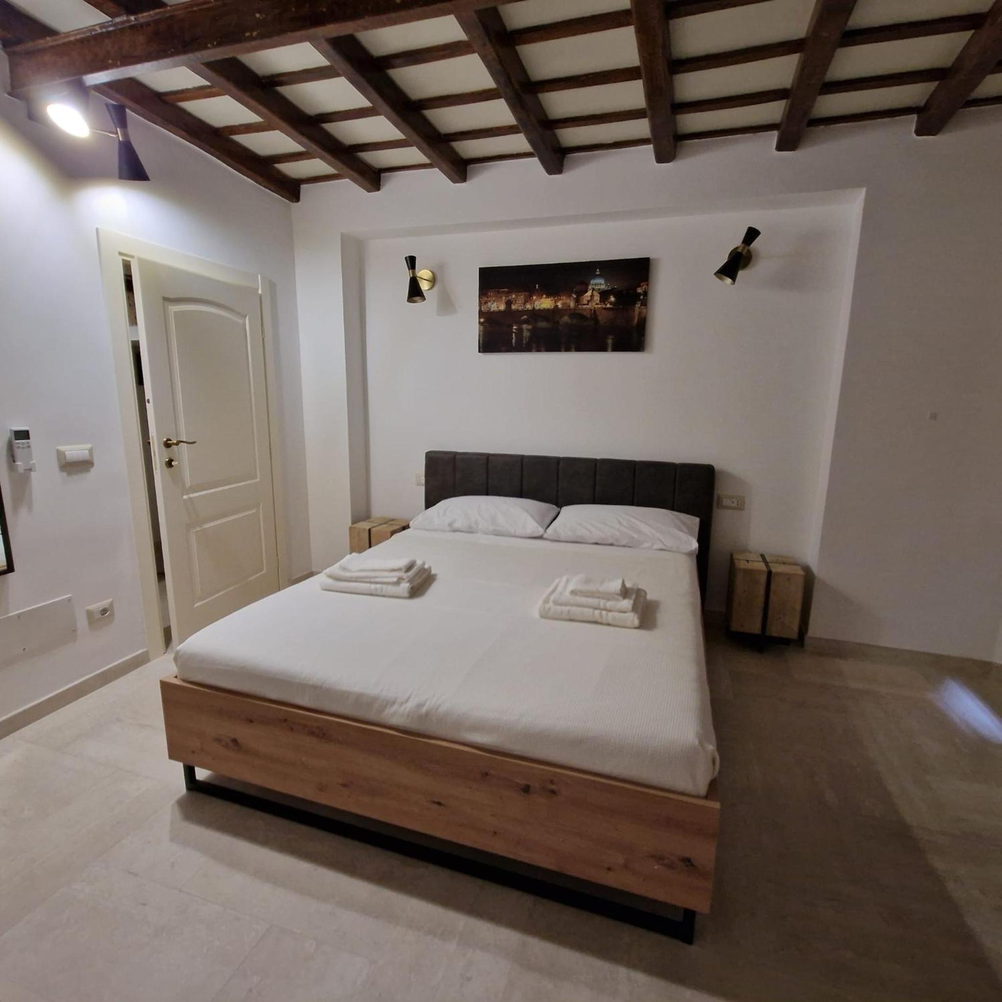 Large Double Room