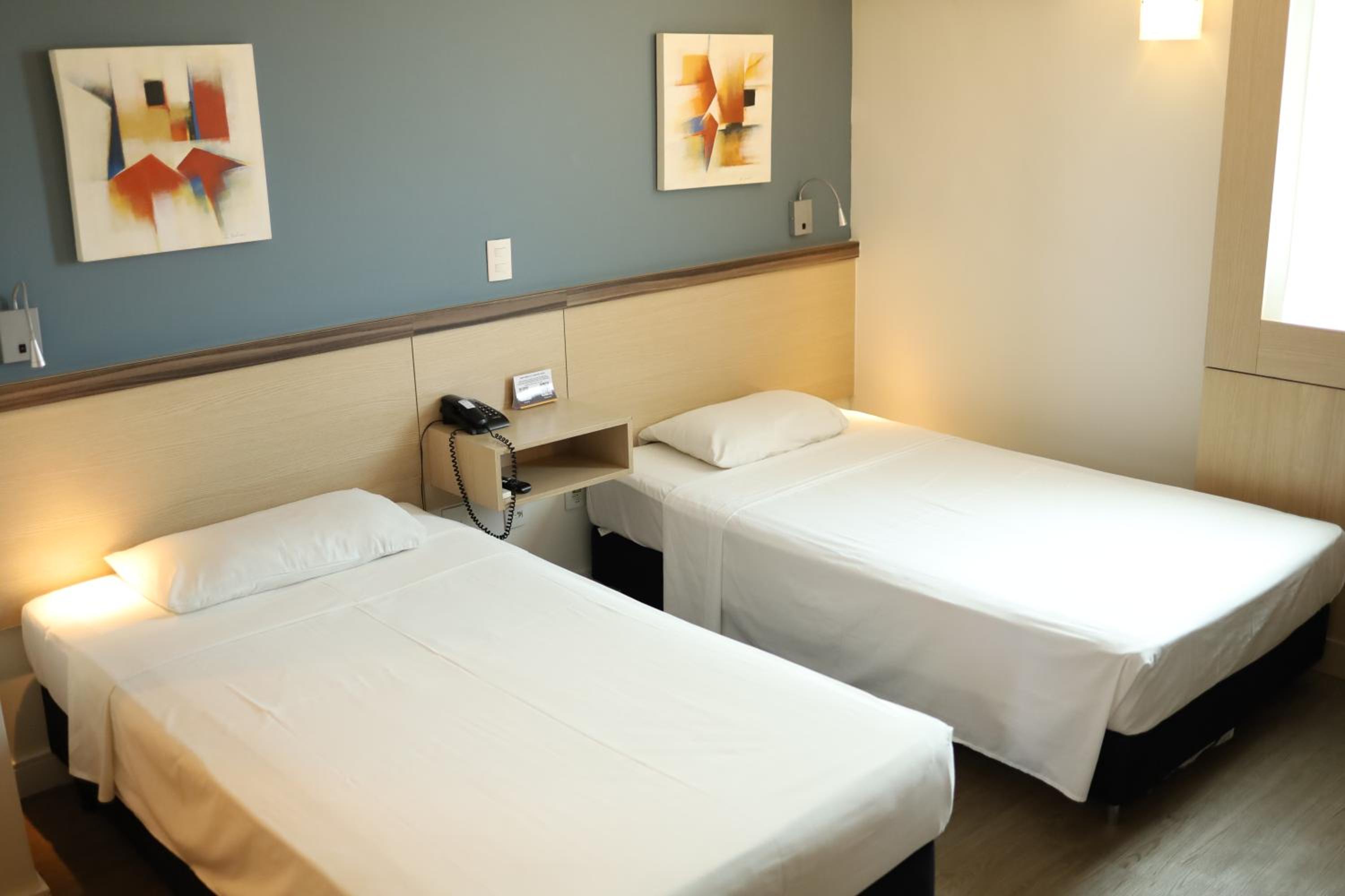 Superior Twin Room - Photo 1