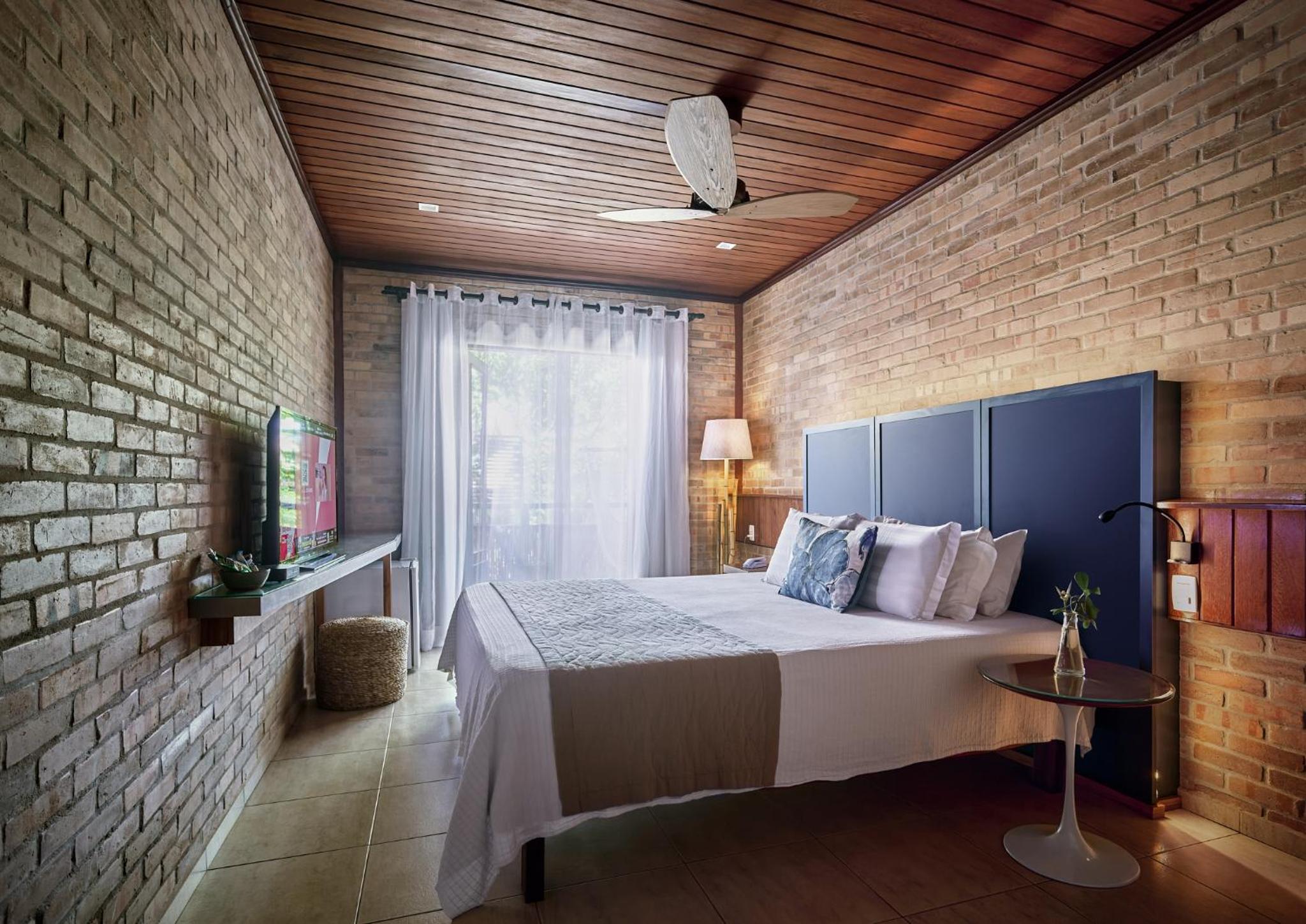 Deluxe Room with Garden View photo 1