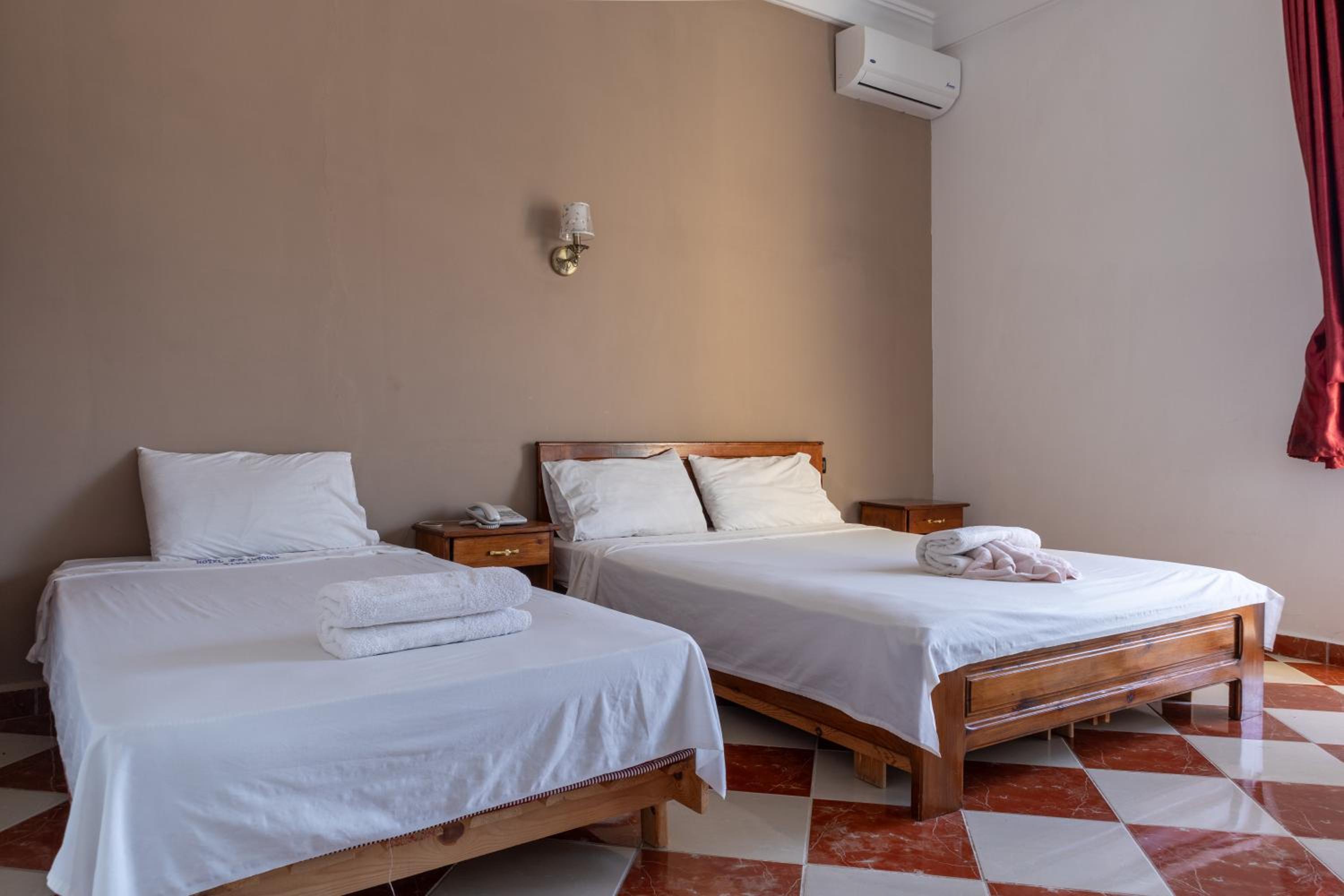 Triple Room with Balcony - Photo 1