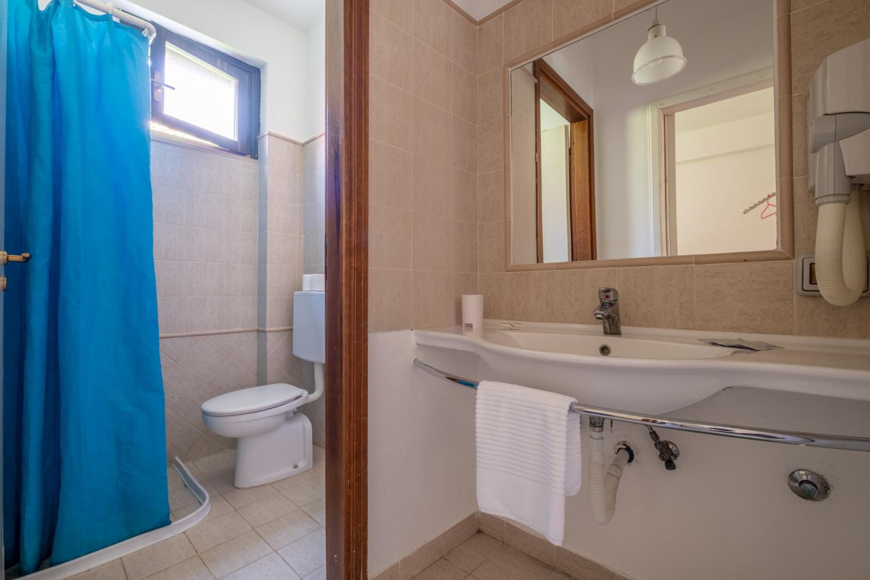 Two-Bedroom House photo 2